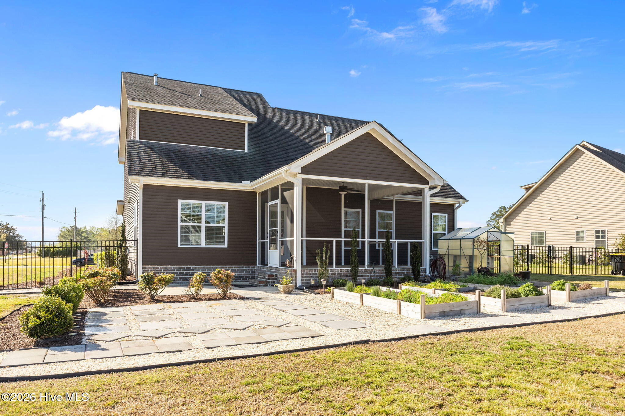 2737 Cox Farm Road, Greenville, NC, 27858