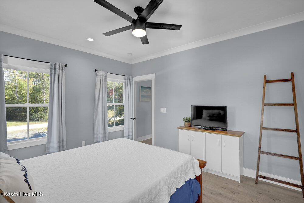 100539309 | Photo 16