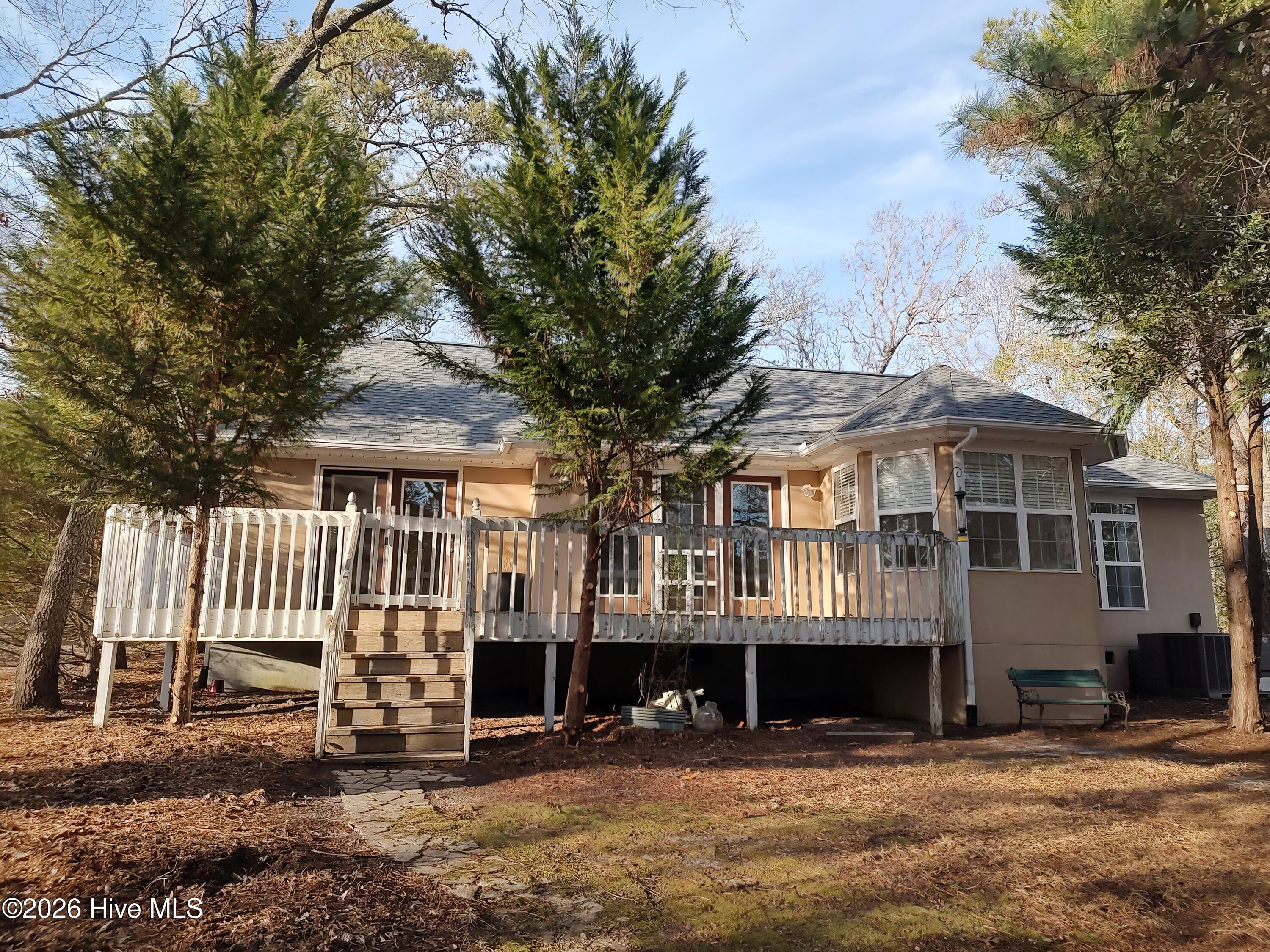 100560201 | Photo 16