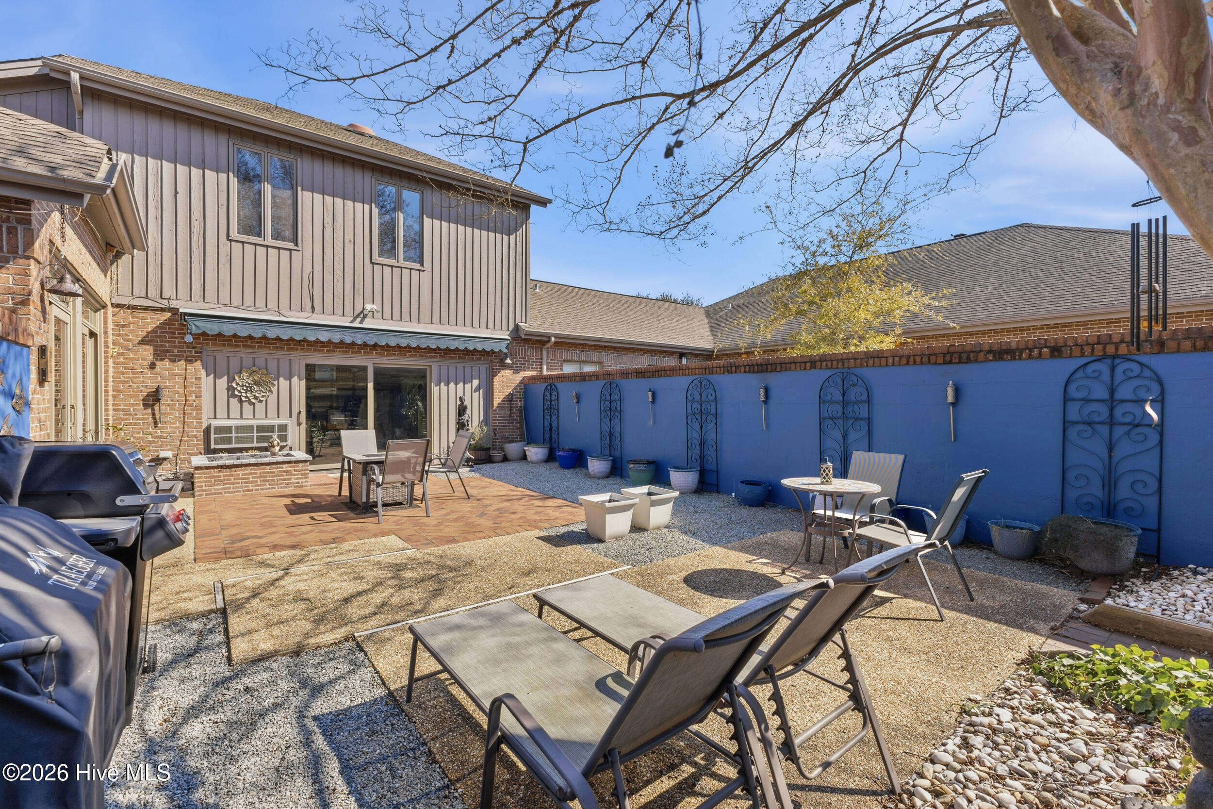 100554124 | Photo 26