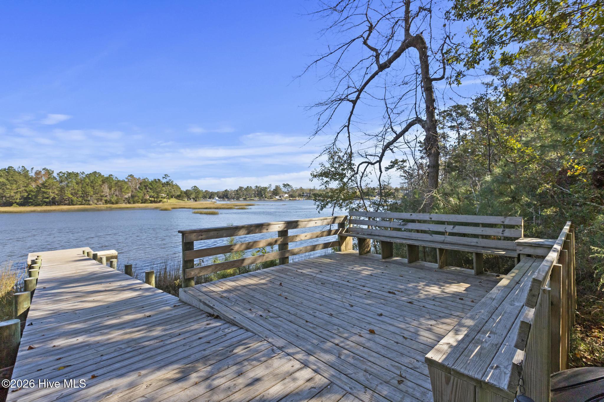 100555770 | Photo 64