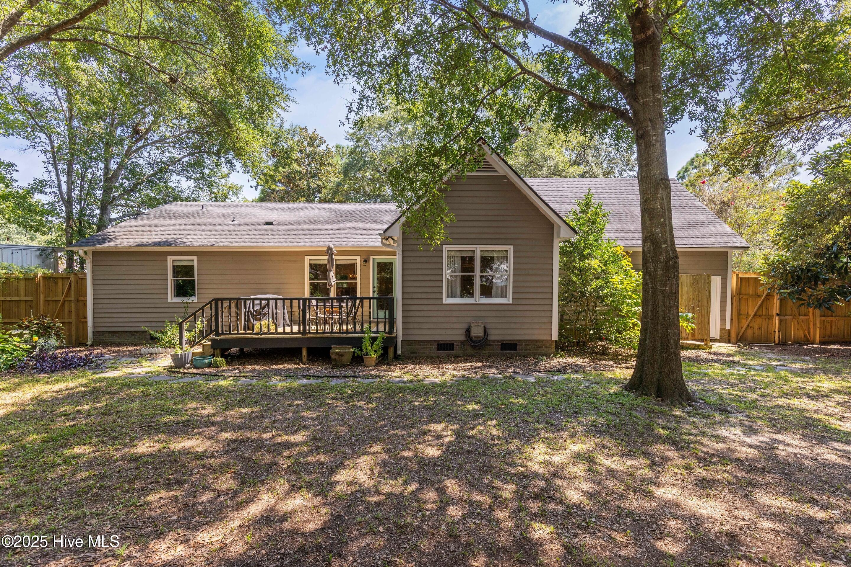 1302 Grove Point Road, Wilmington, NC 28409 – photo 15: mls-IMG_7711