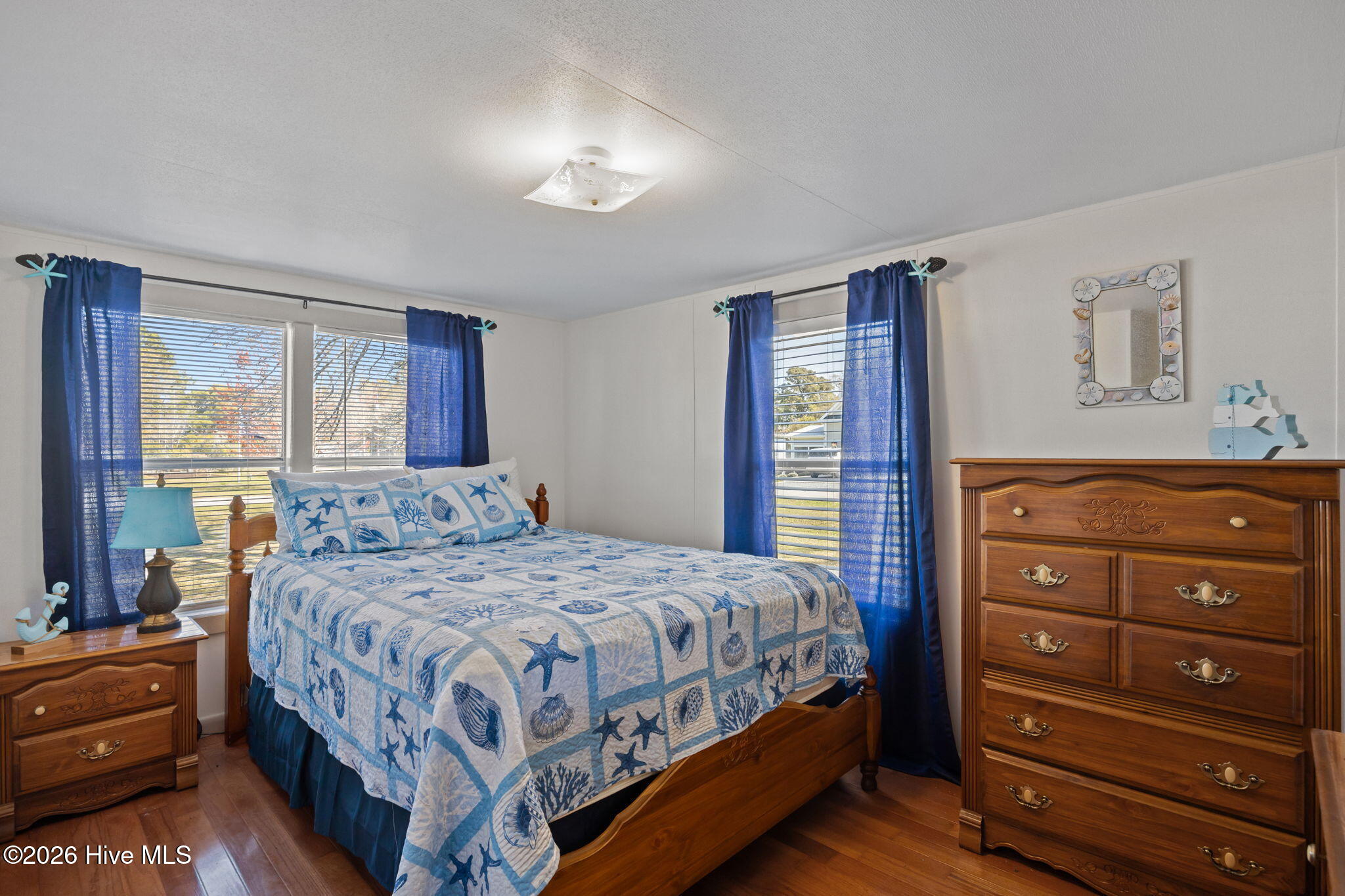 100564054 | Photo 19