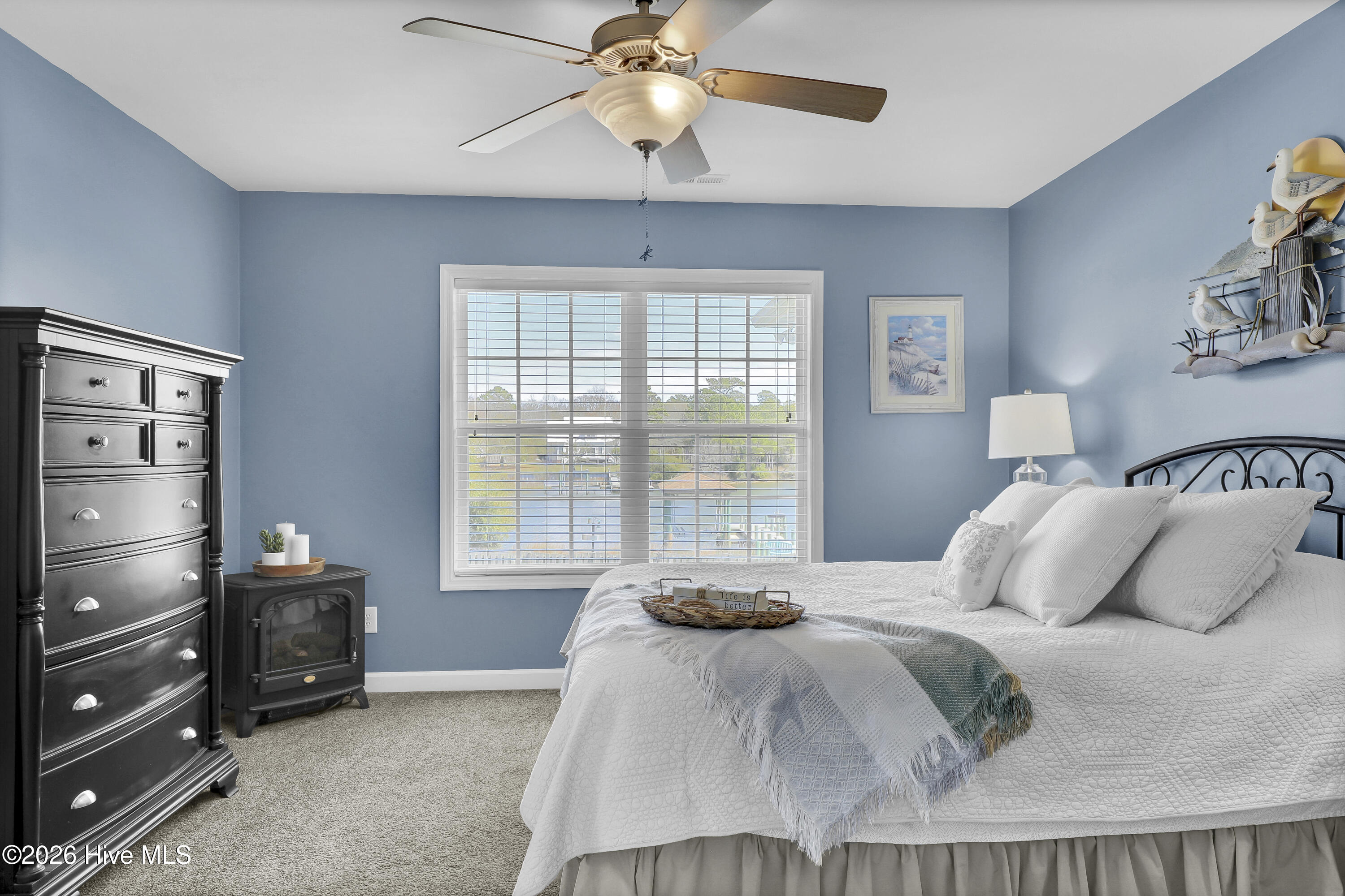 100561433 | Photo 22