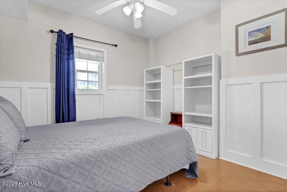 8007 8th Street, Surf City, NC, 28445