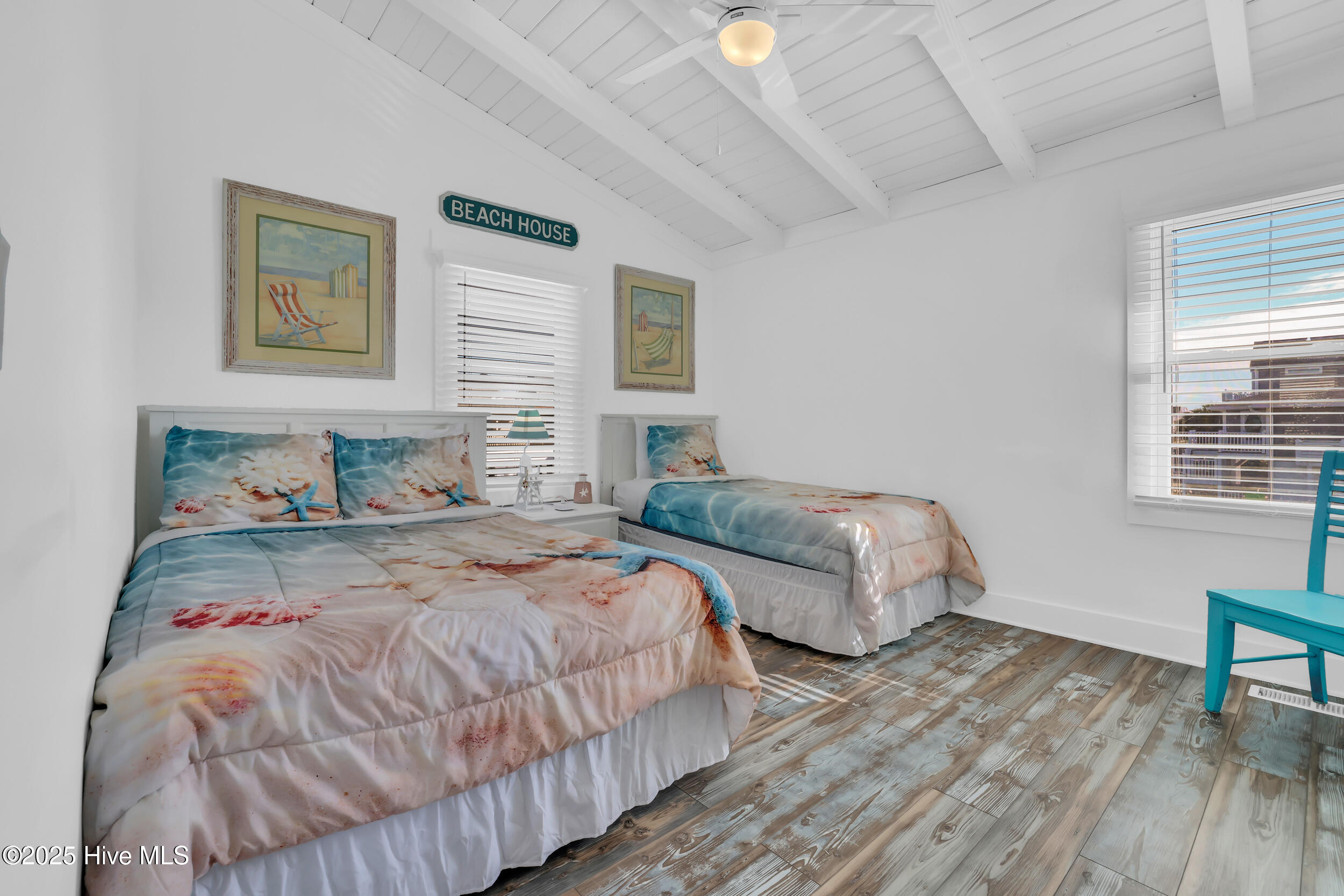 100536286 | Photo 27