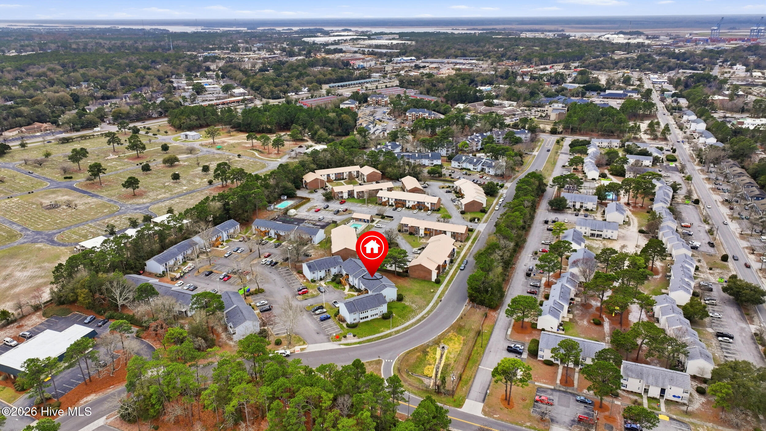 100557756 | Photo 24