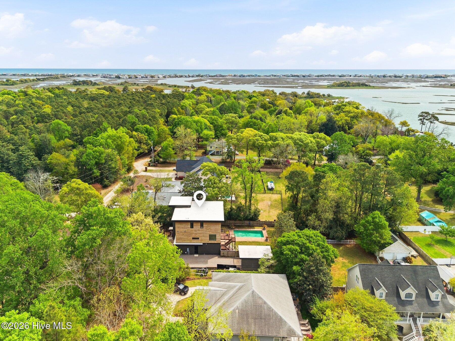 100566694 | Photo 59