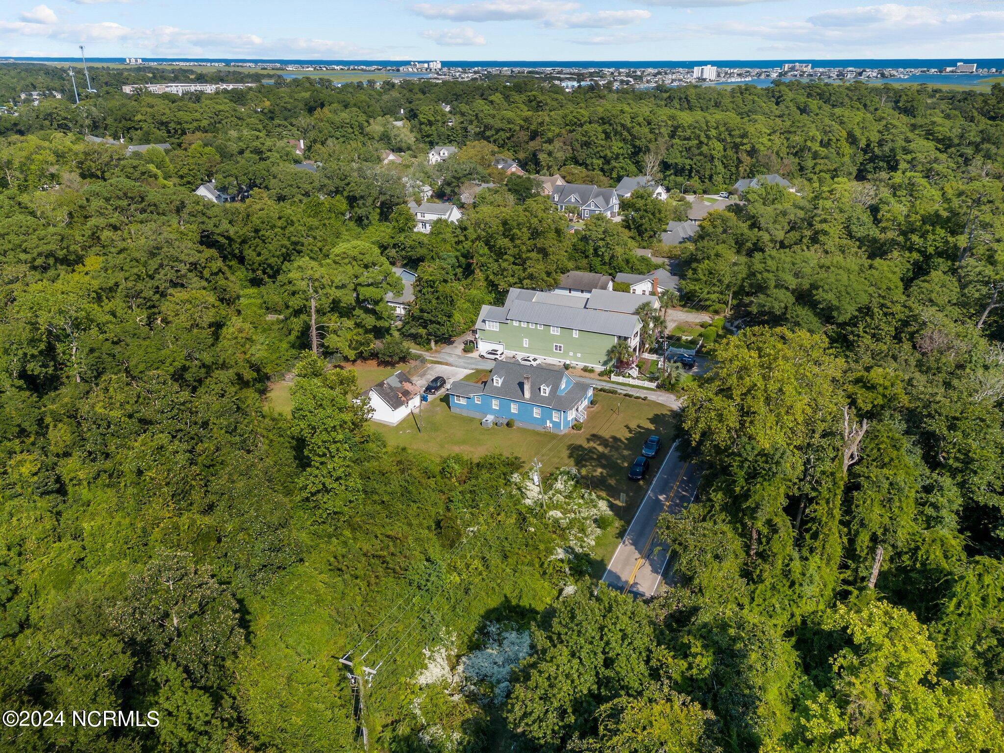 100468590 | Photo 11