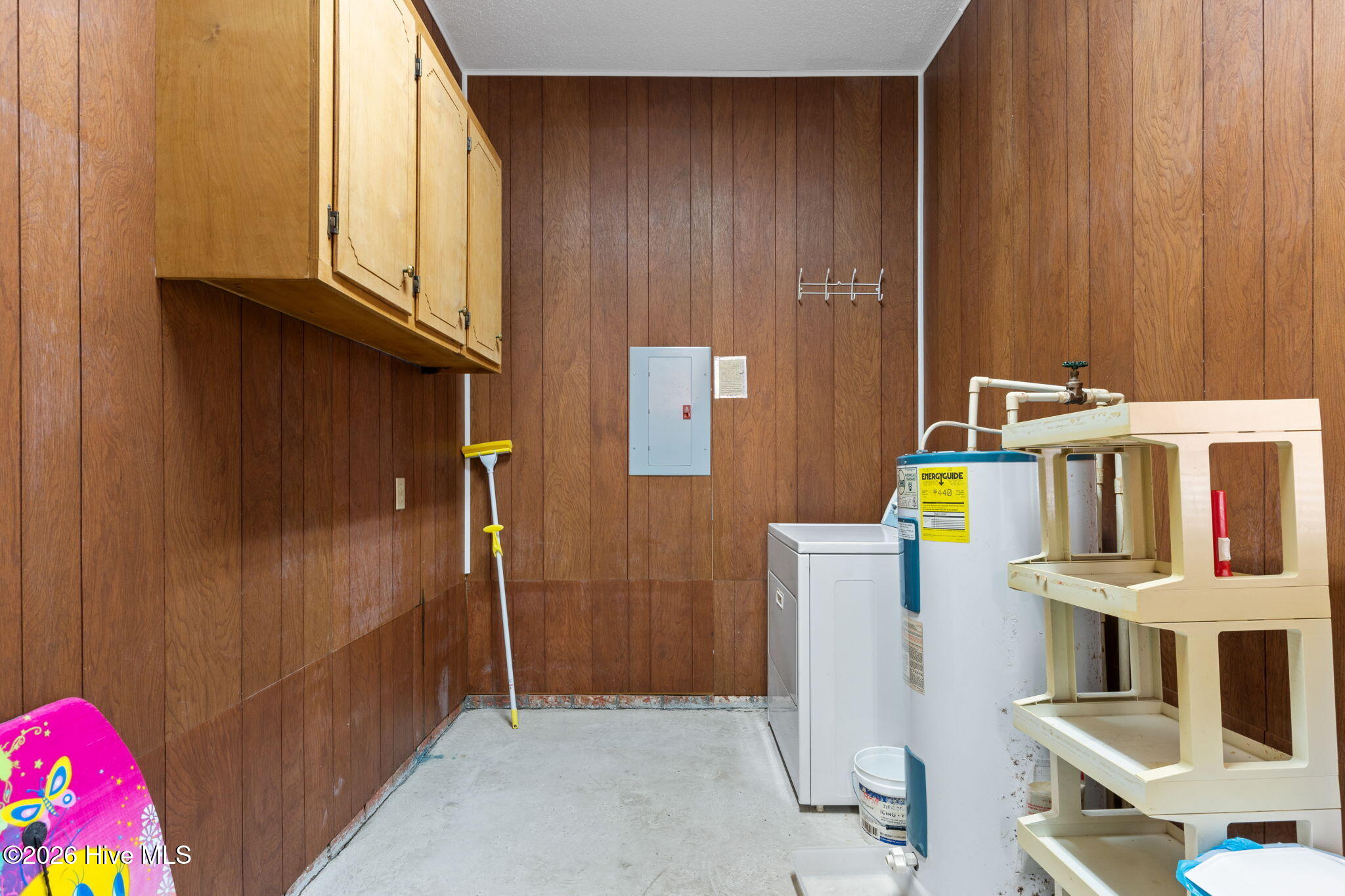 100551334 | Photo 36