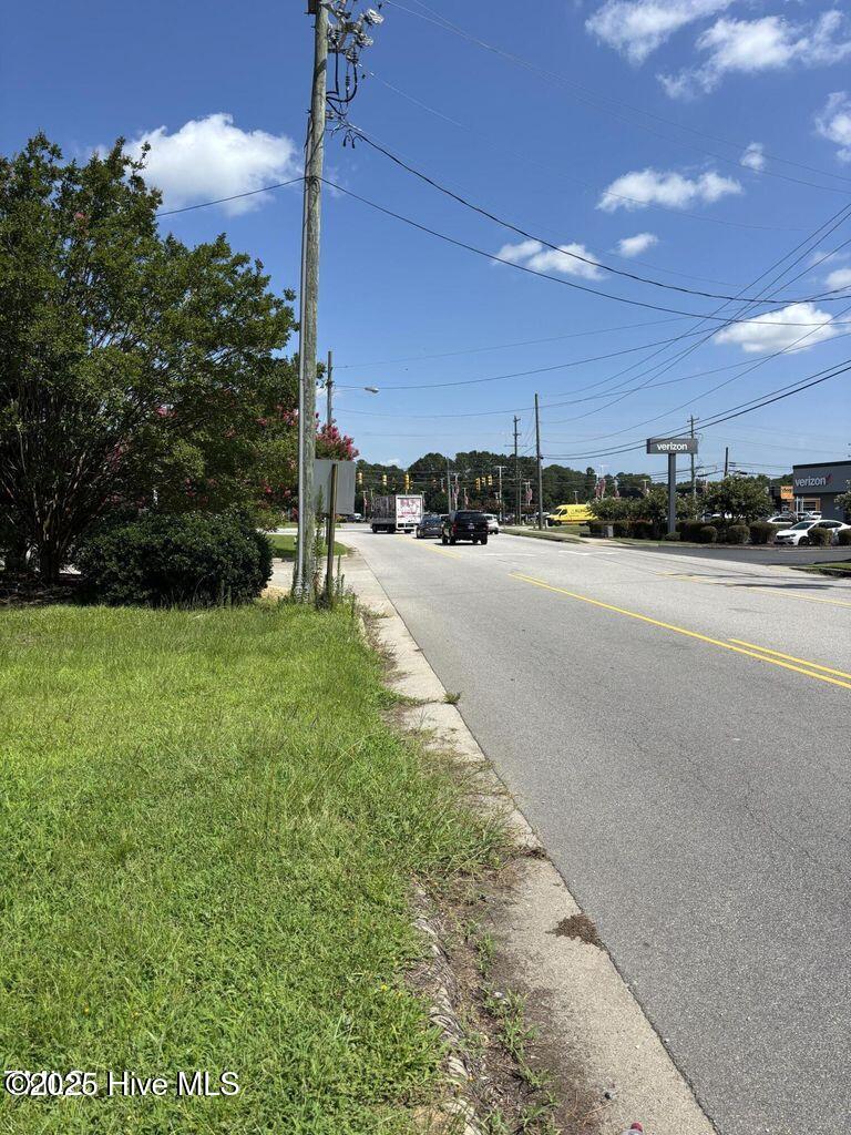 Homes for sale in Smithfield, NC | 14 E Peedin Rd, Smithfield, NC 27577 | MLS# 100532213