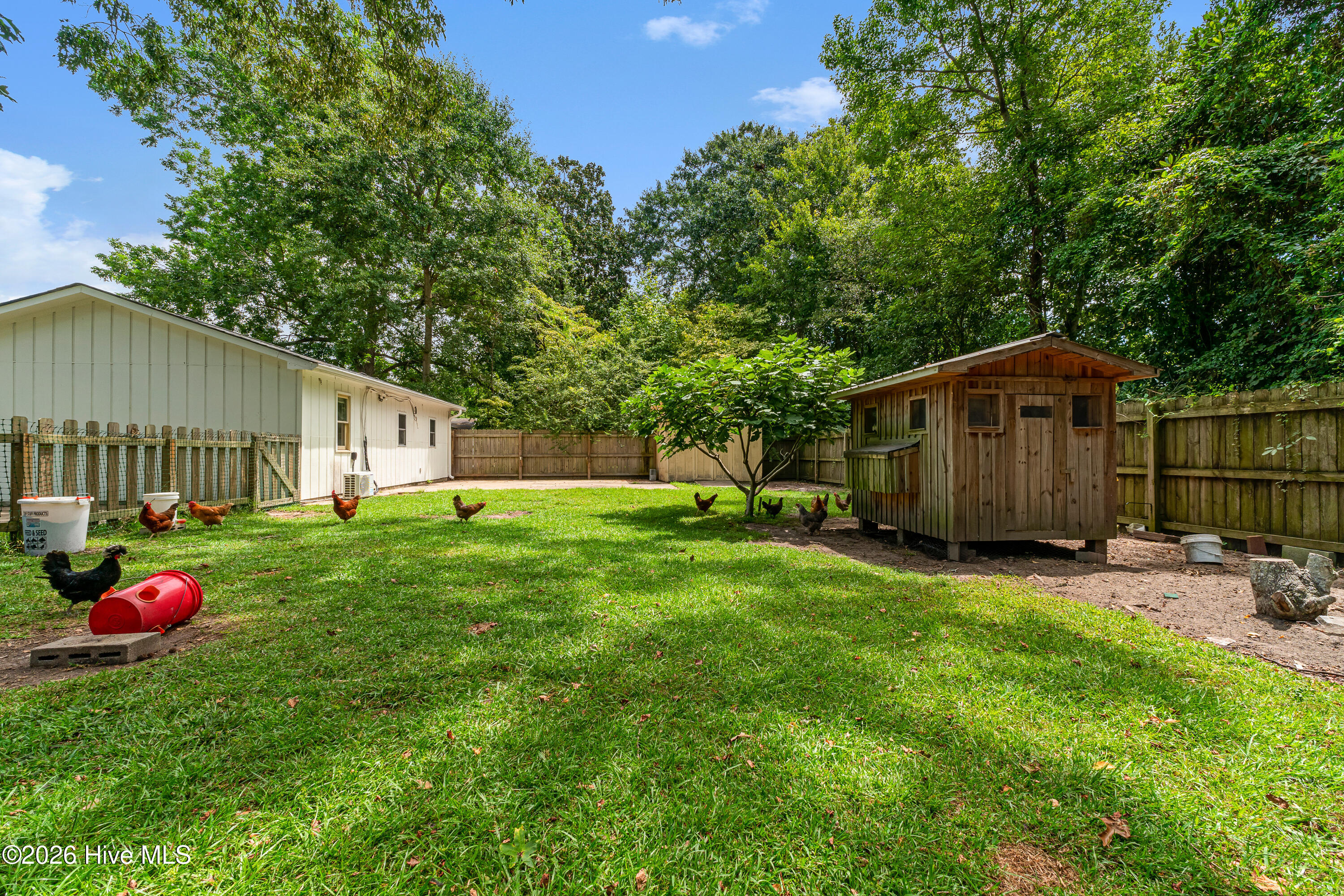 4111 Country Club Road,Morehead City