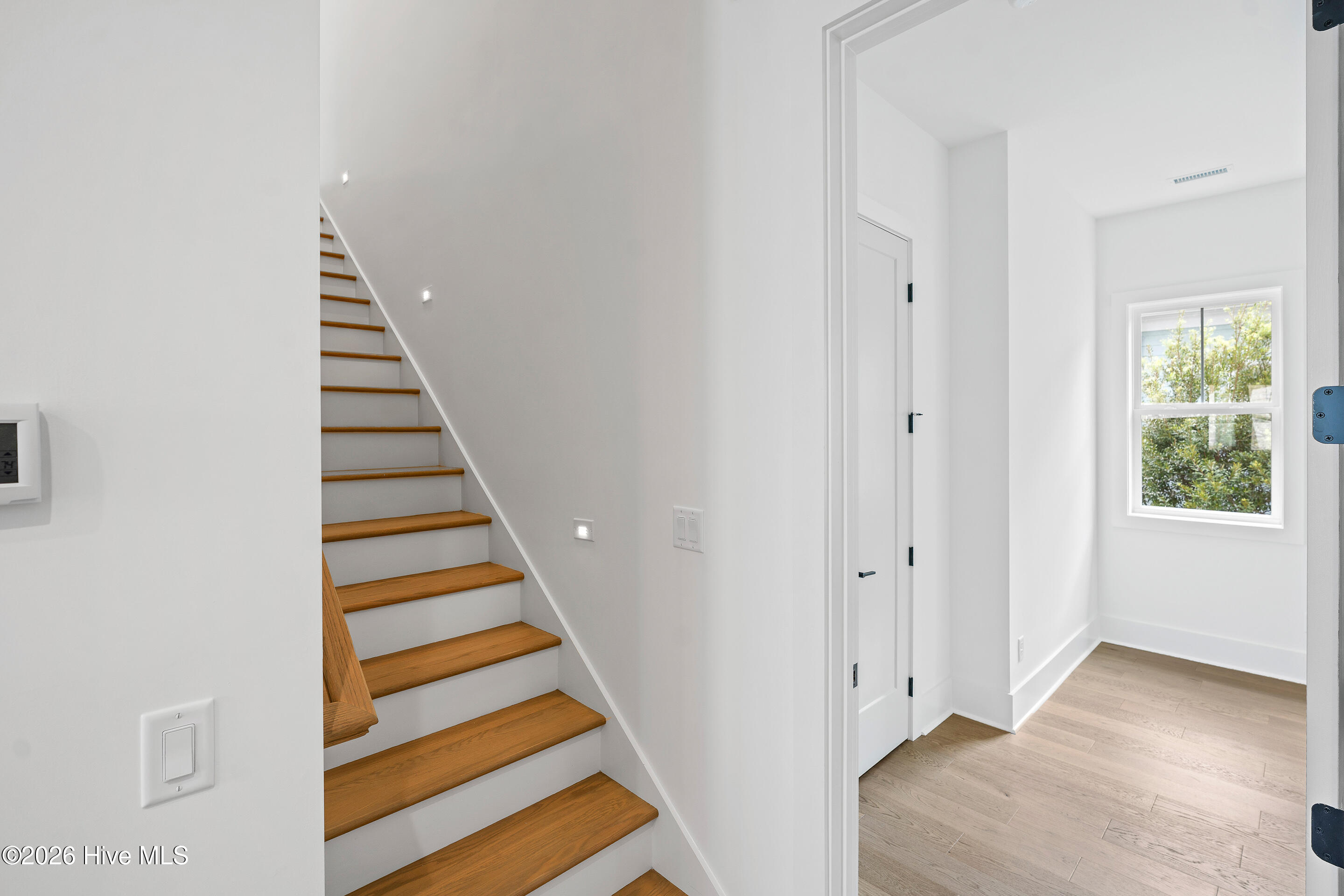 100499793 | Photo 29