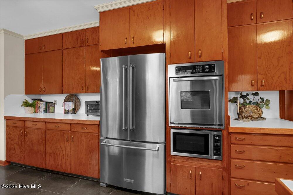 100522690 | Photo 20