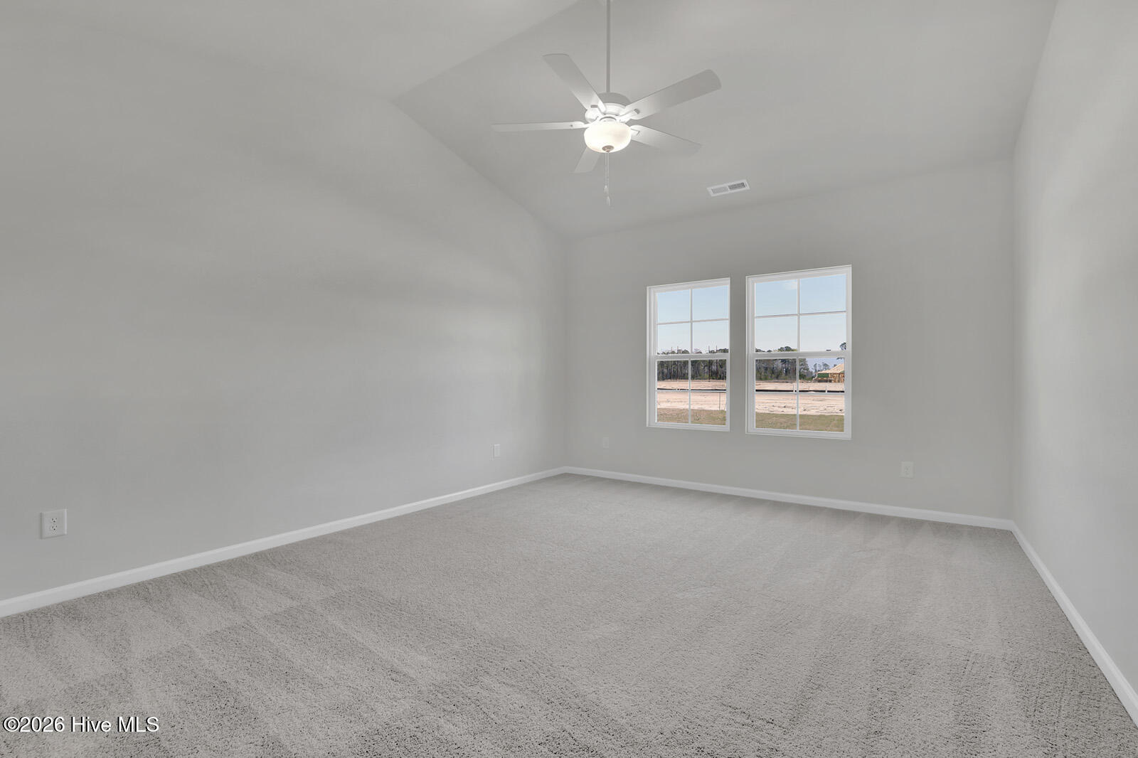 100550126 | Photo 22