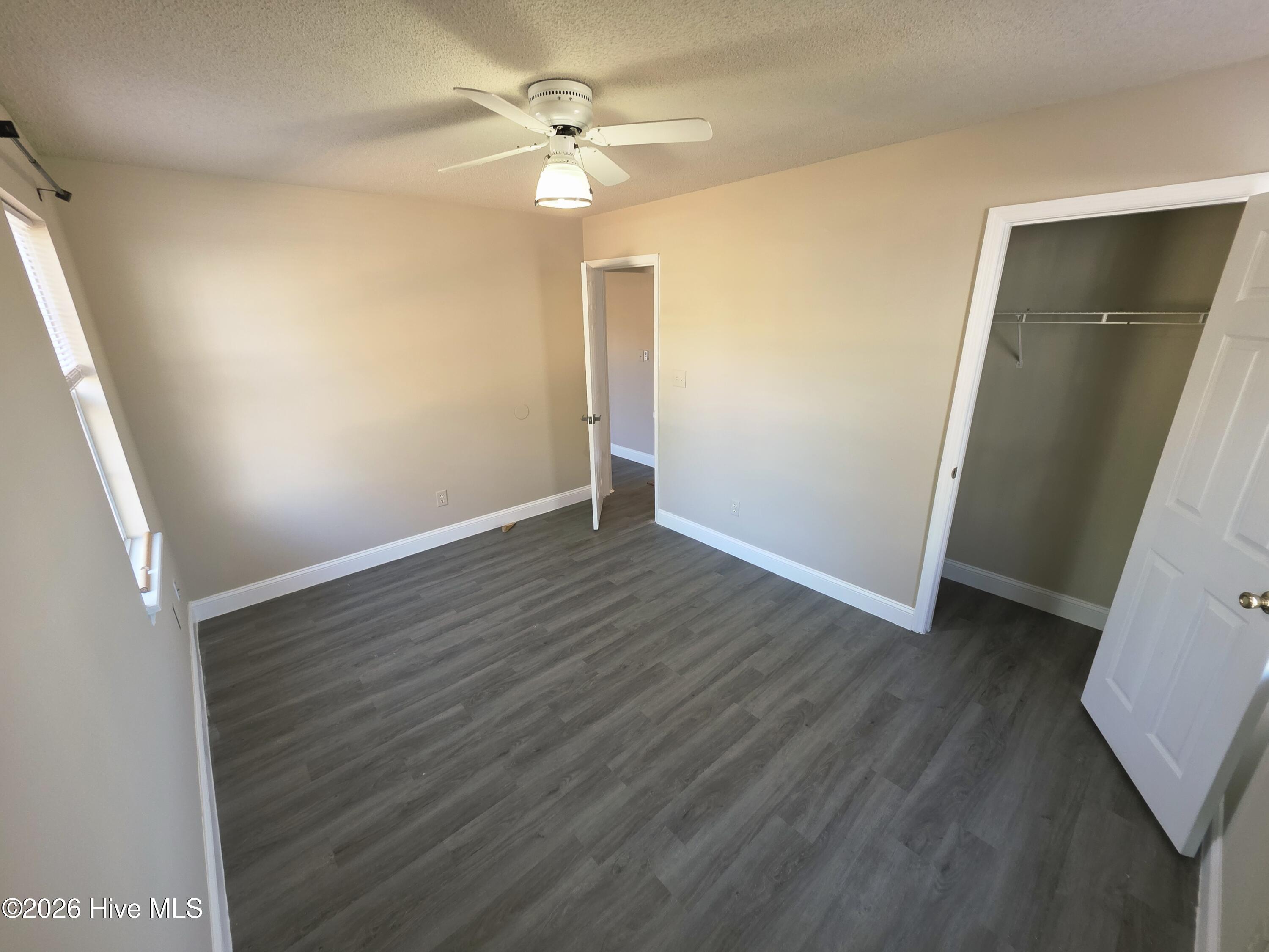 100551263 | Photo 18