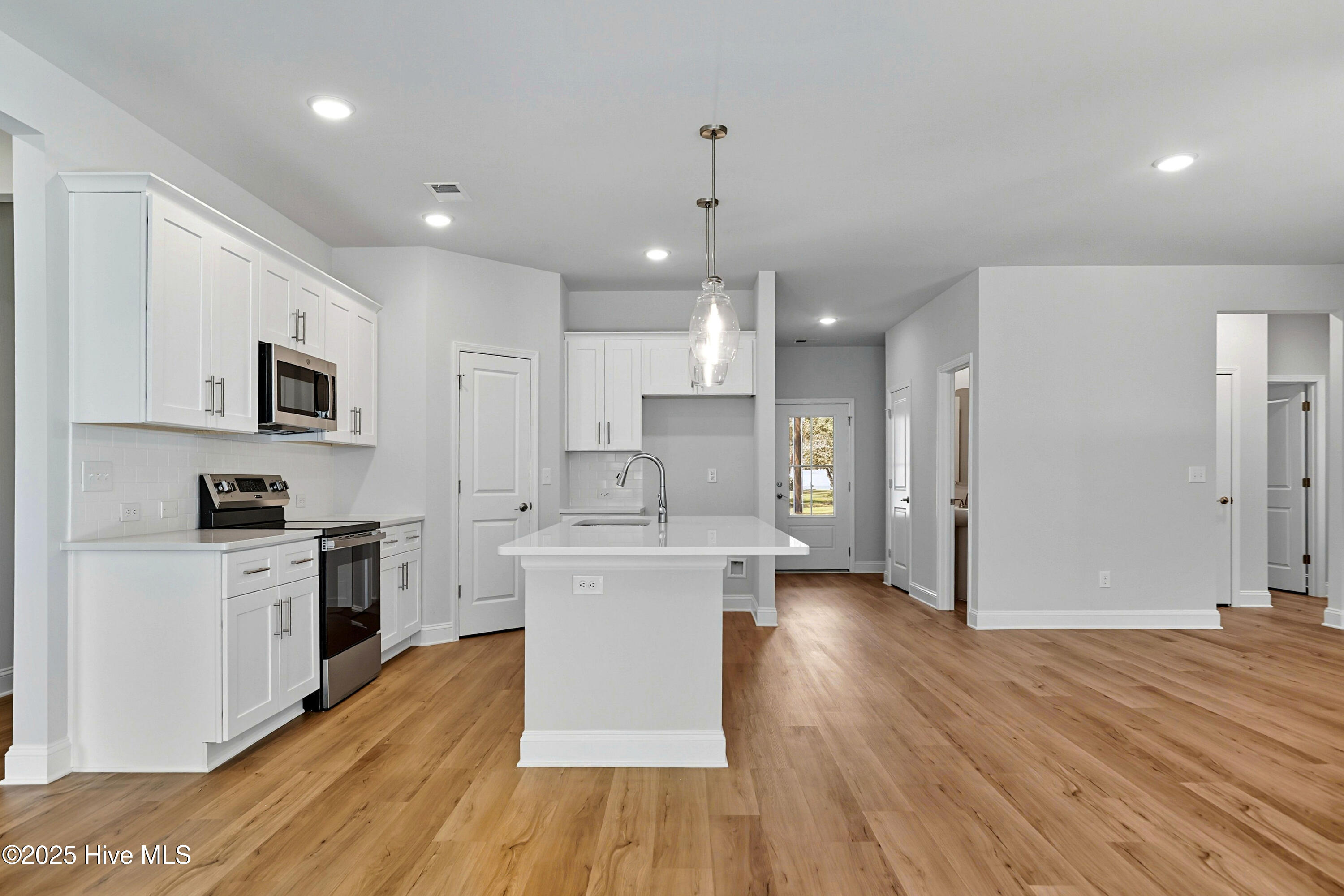 2594 (&2604&2610) Bellamy Drive SW, Supply, NC 28462 – photo 17: HP3V6A9249