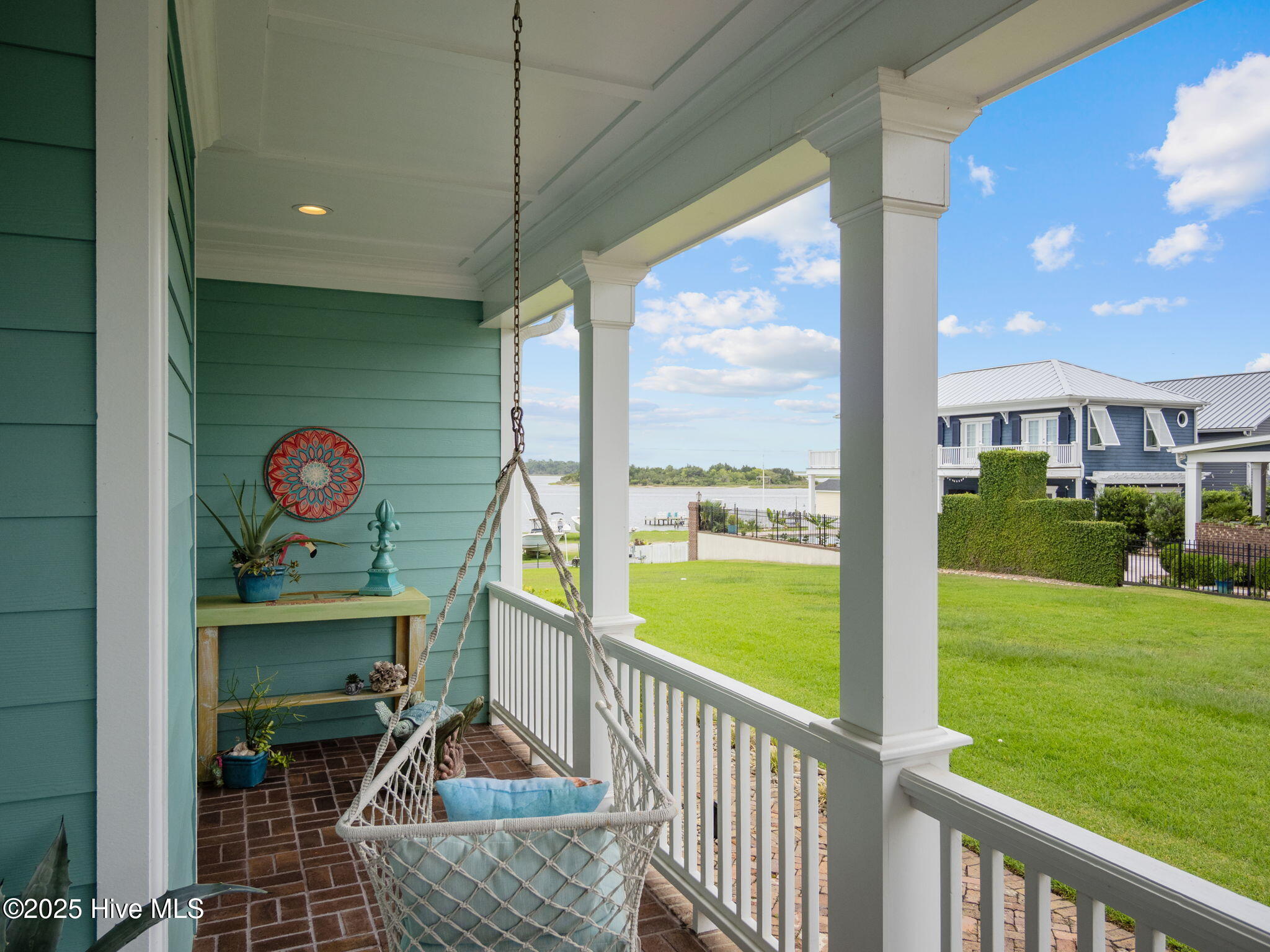 100527166 | Photo 15