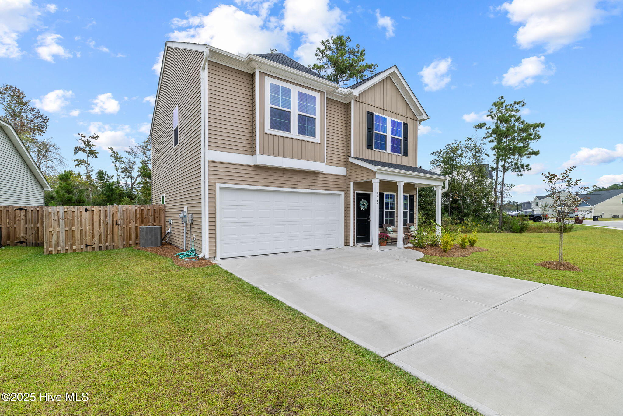 4433 Parsons Mill Drive, Castle Hayne, NC 28429 – photo 2: Front