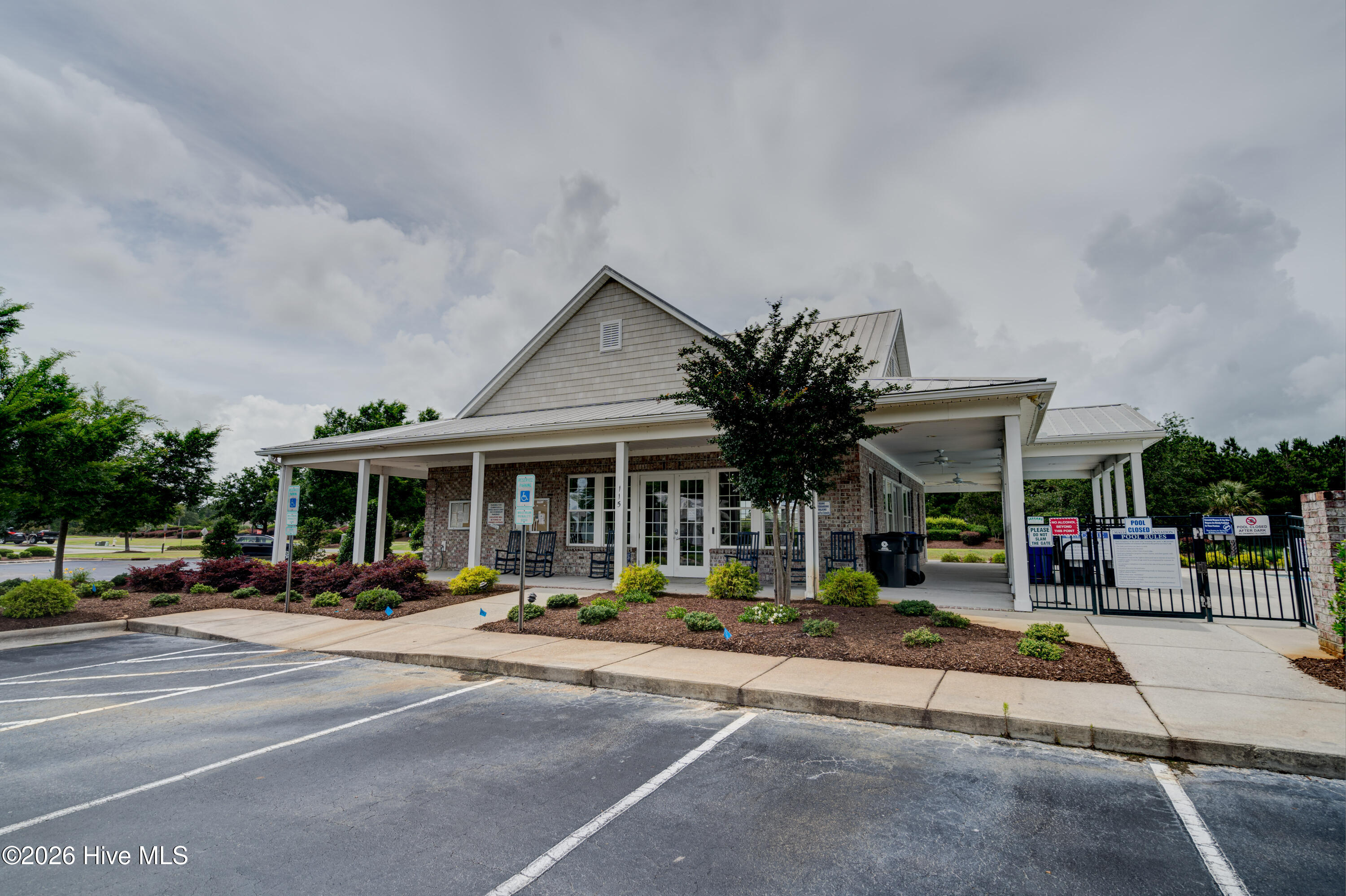 100557466 | Photo 60