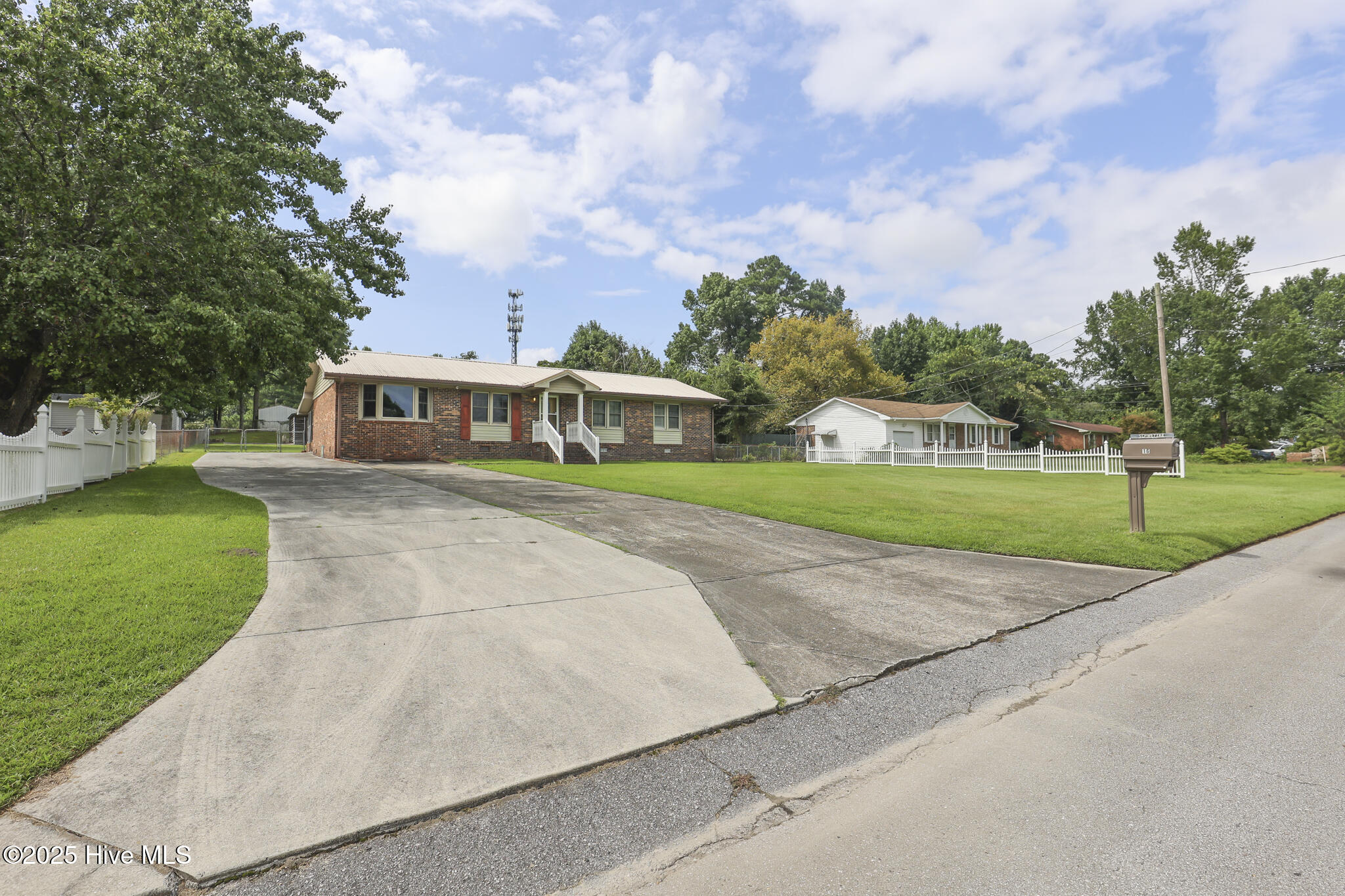 16 Colonial Drive, Jacksonville, NC 28546 – photo 3: 16 Colonial-01