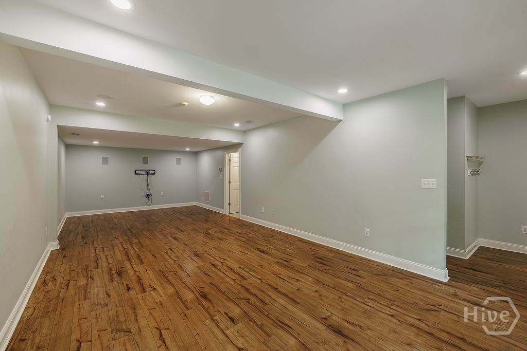 1450 Spartan Lane