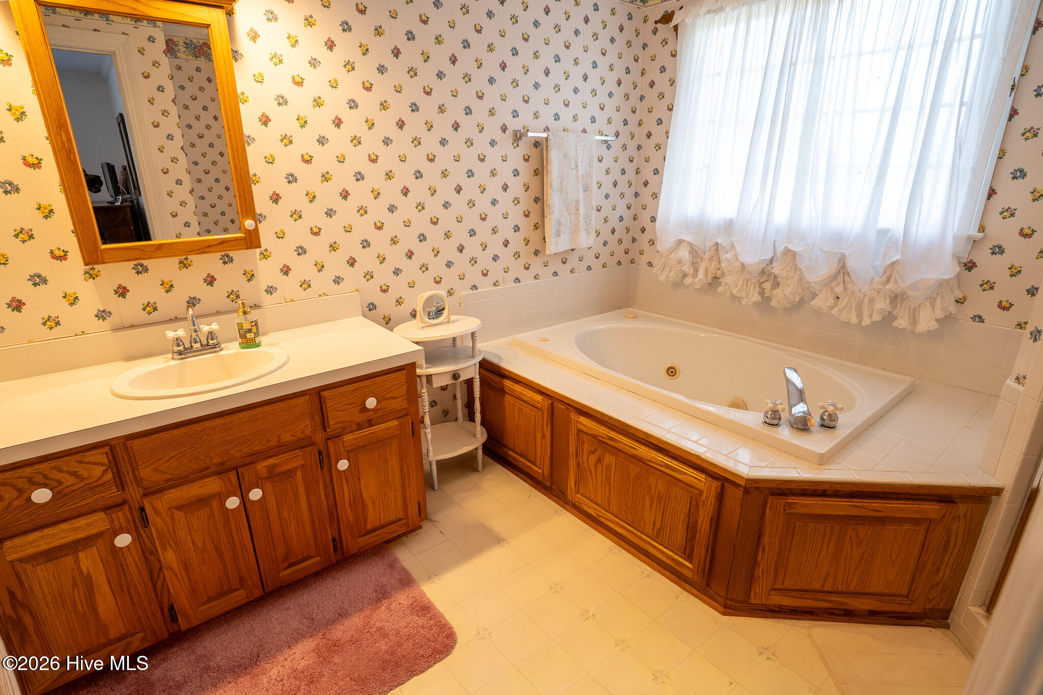 100558507 | Photo 16