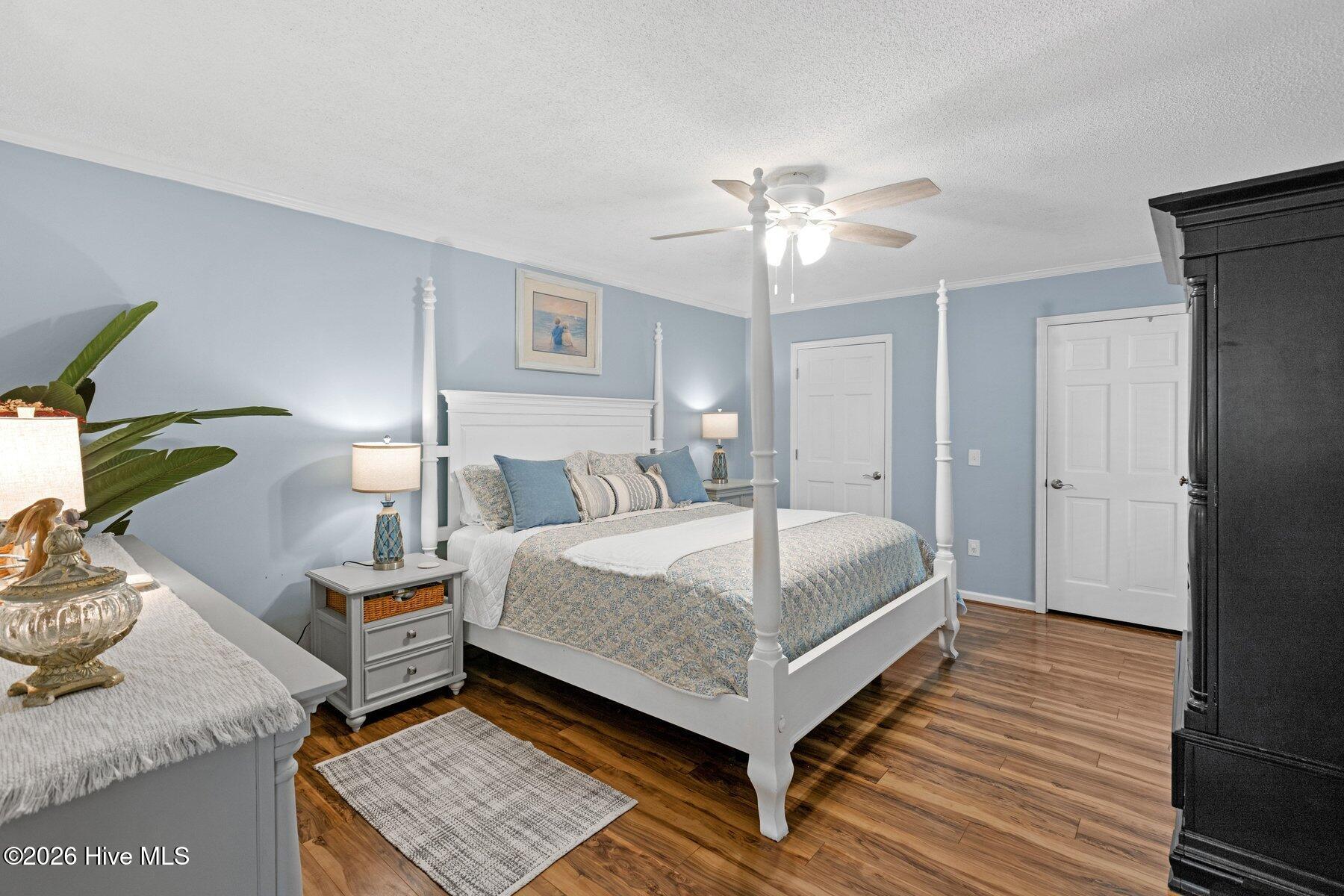 100559463 | Photo 31