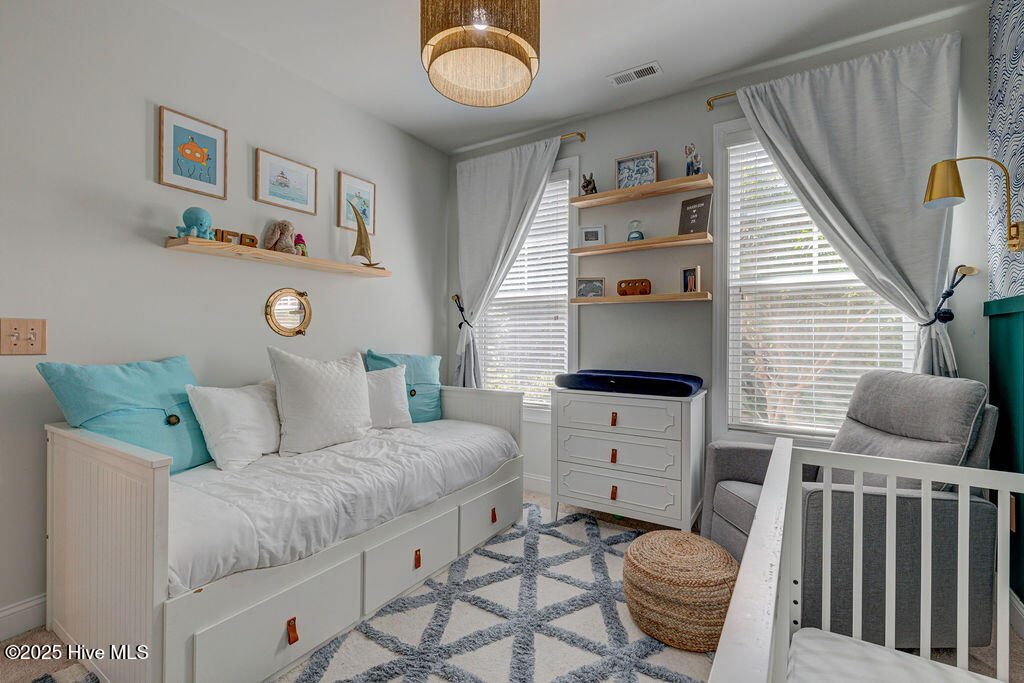 100529345 | Photo 30