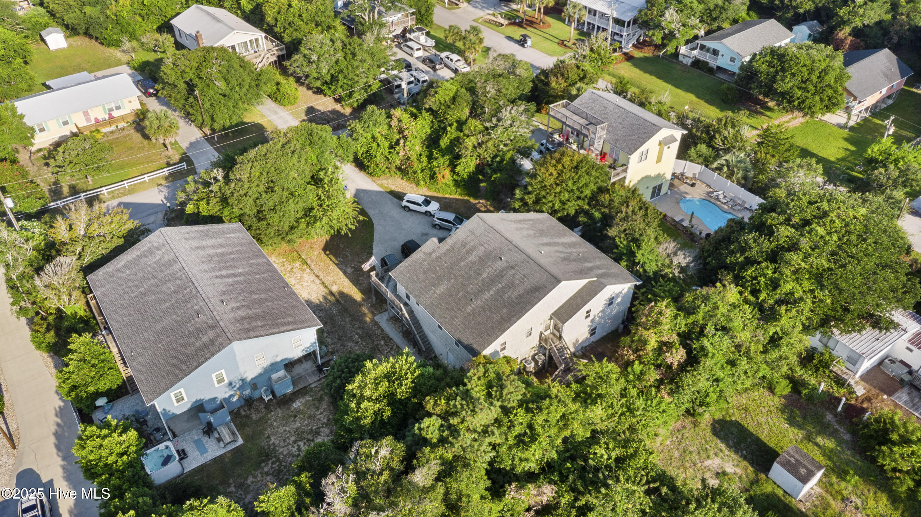 100517561 | Photo 42