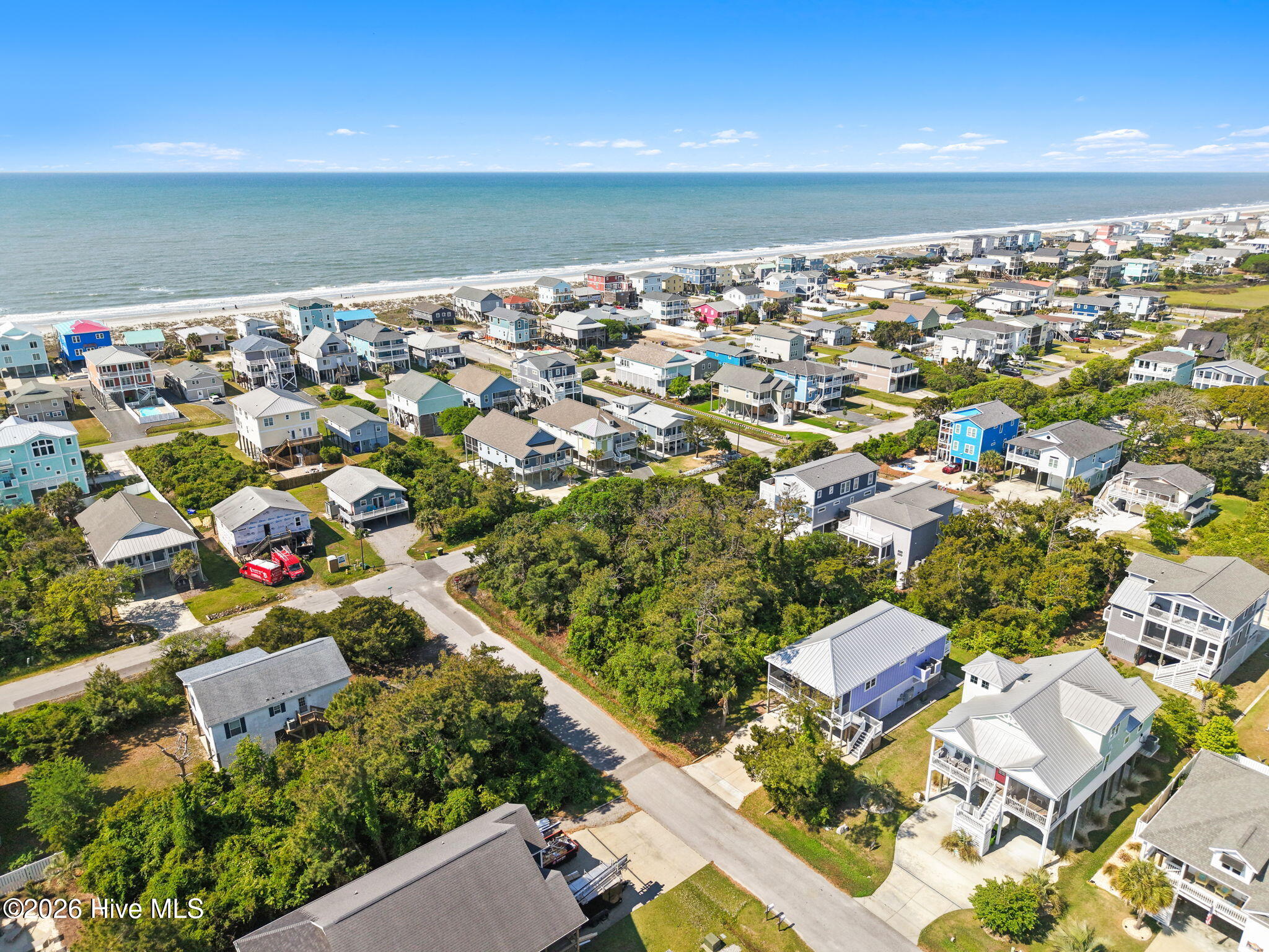 100570264 | Photo 11