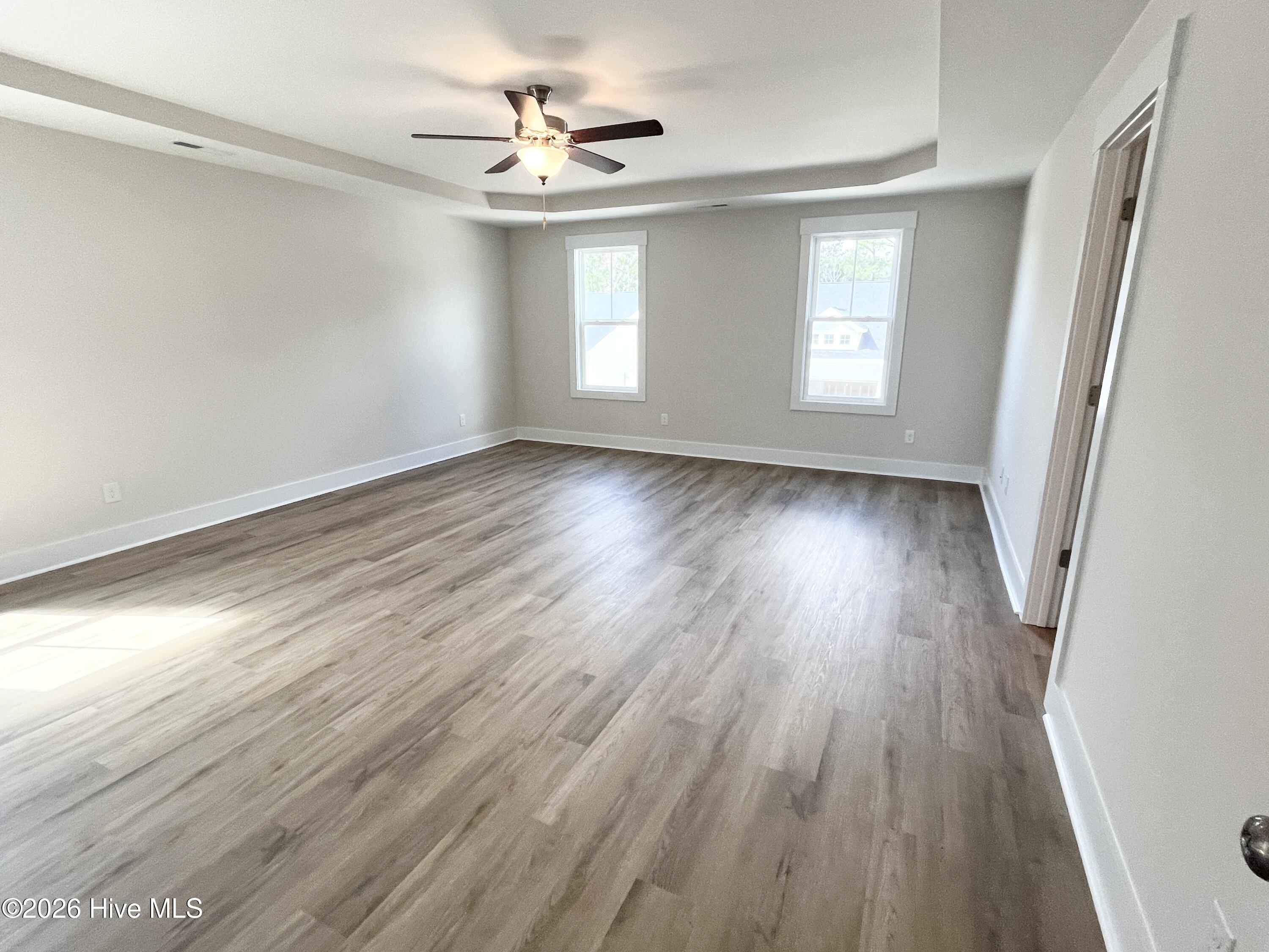 100544974 | Photo 12