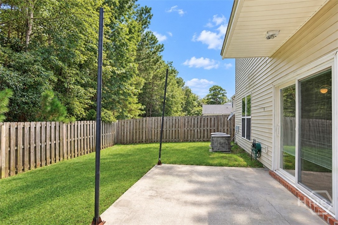 160 Chapel Lake S