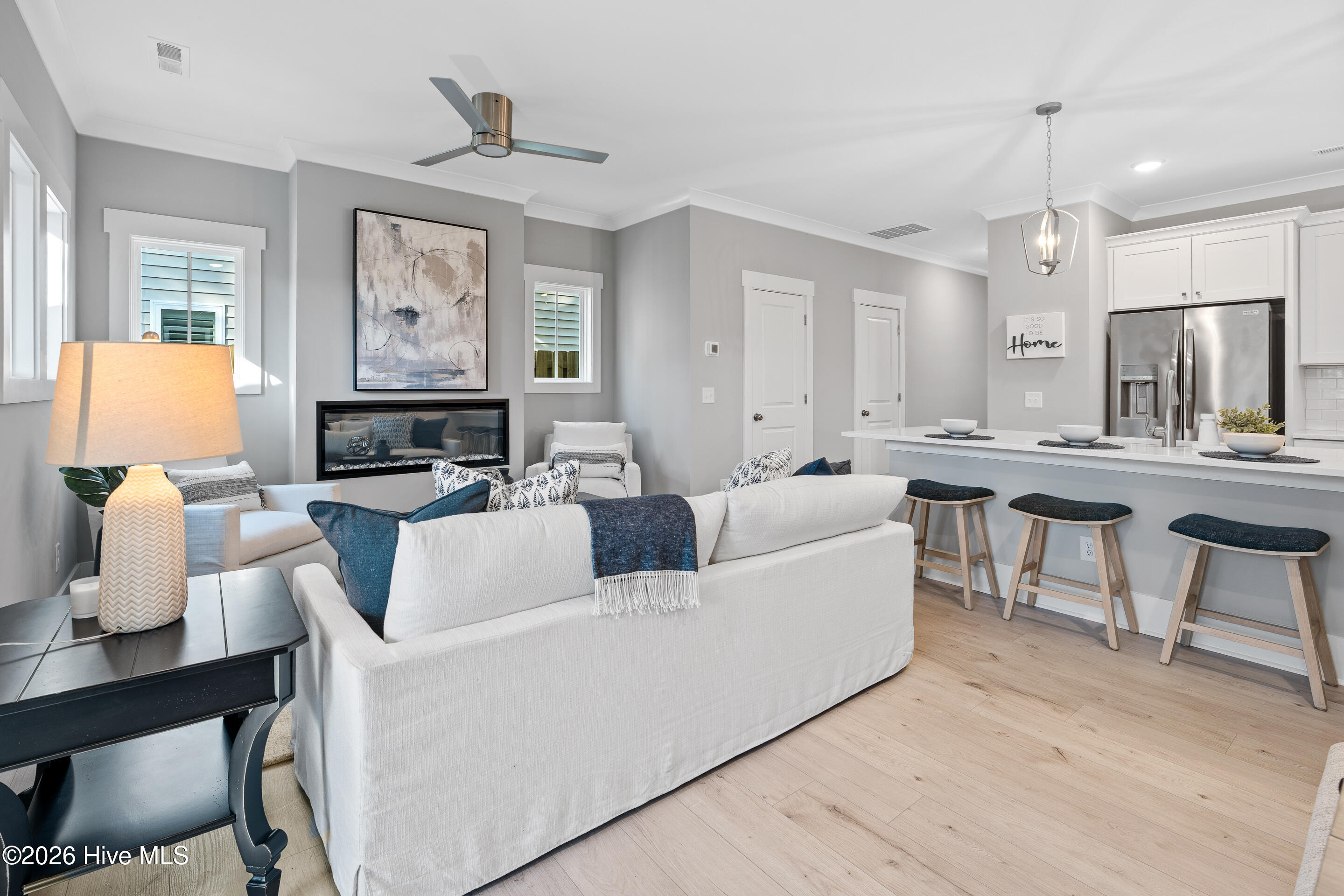 100548644 | Photo 17