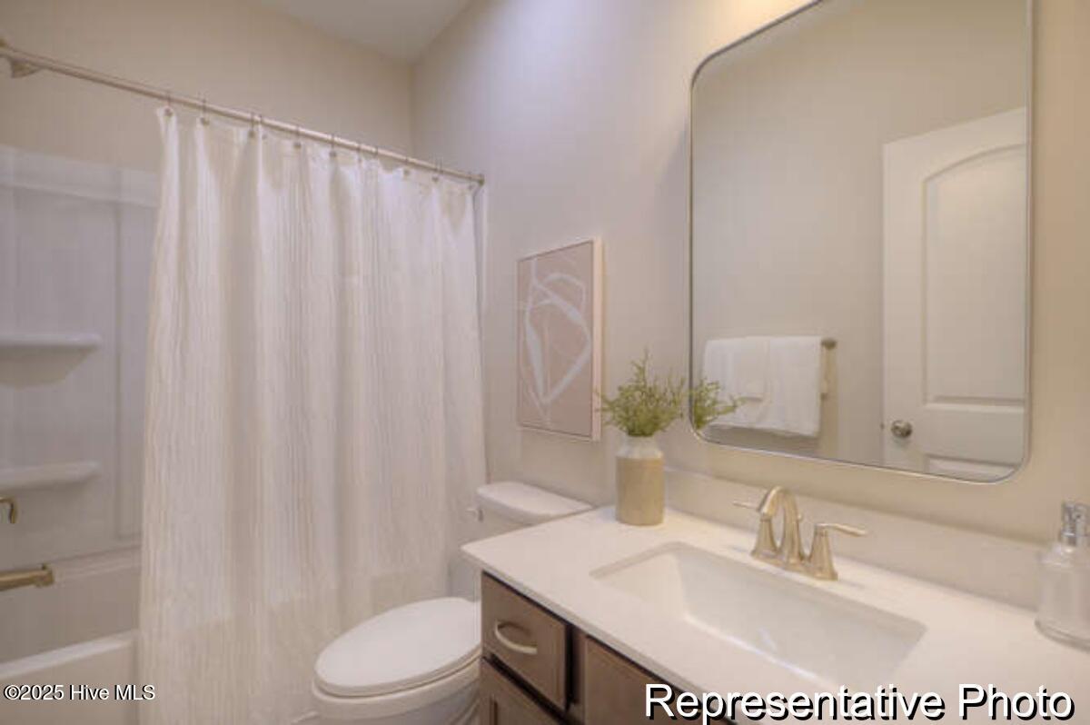 100529064 | Photo 31