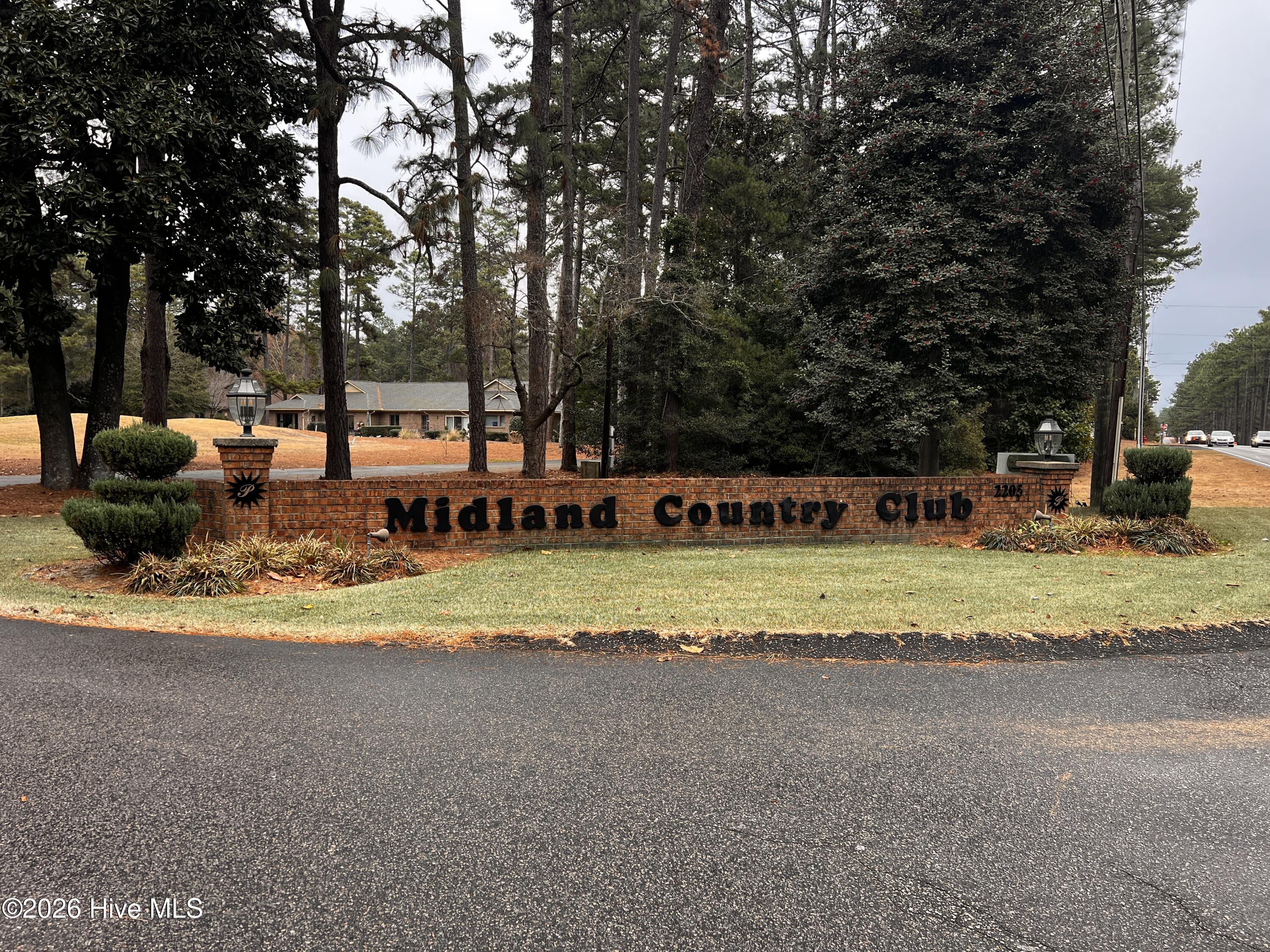 Homes for sale in Pinehurst, NC | 260 Fairway Dr, Pinehurst, NC 28374 | MLS# 100549450