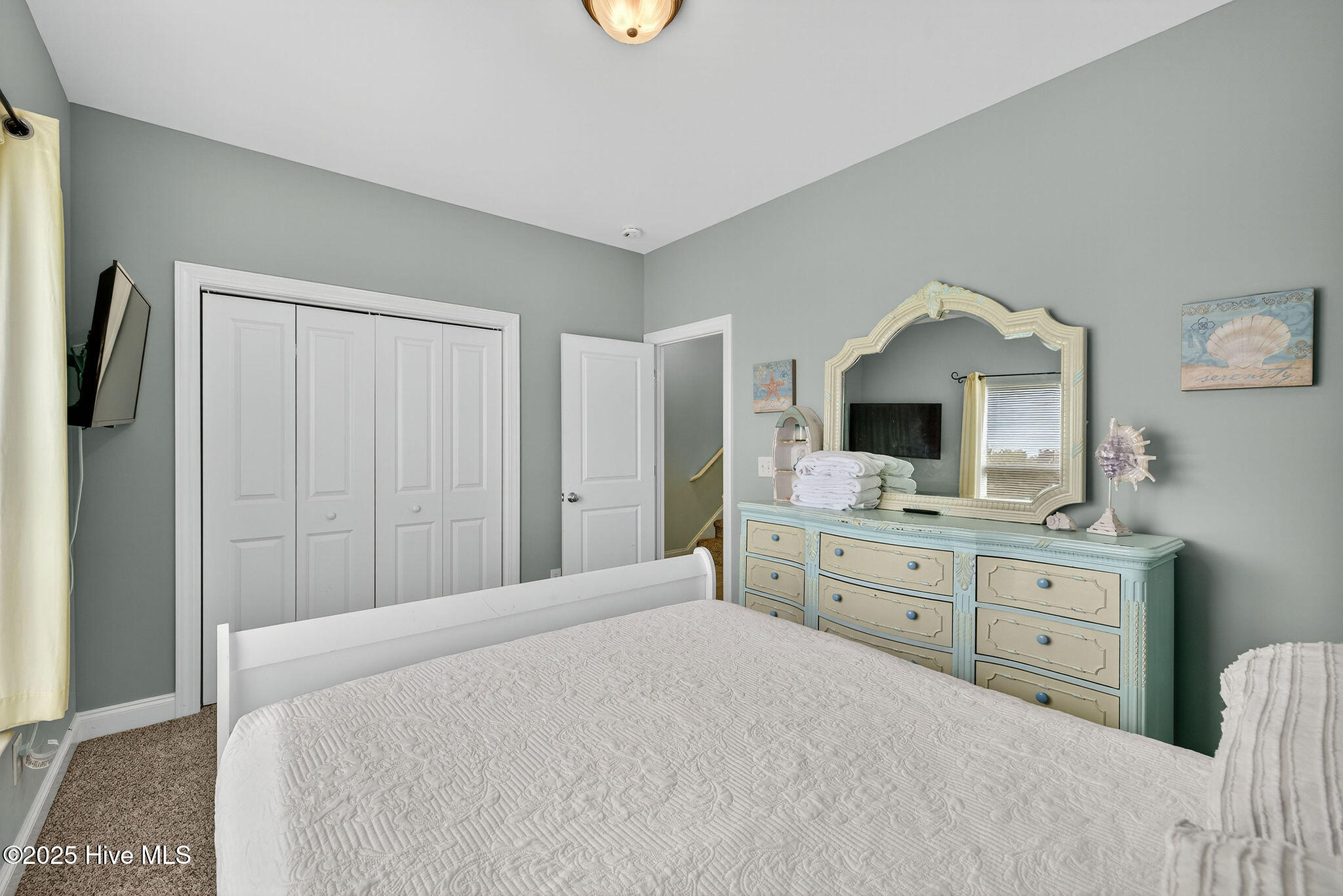 100536023 | Photo 18