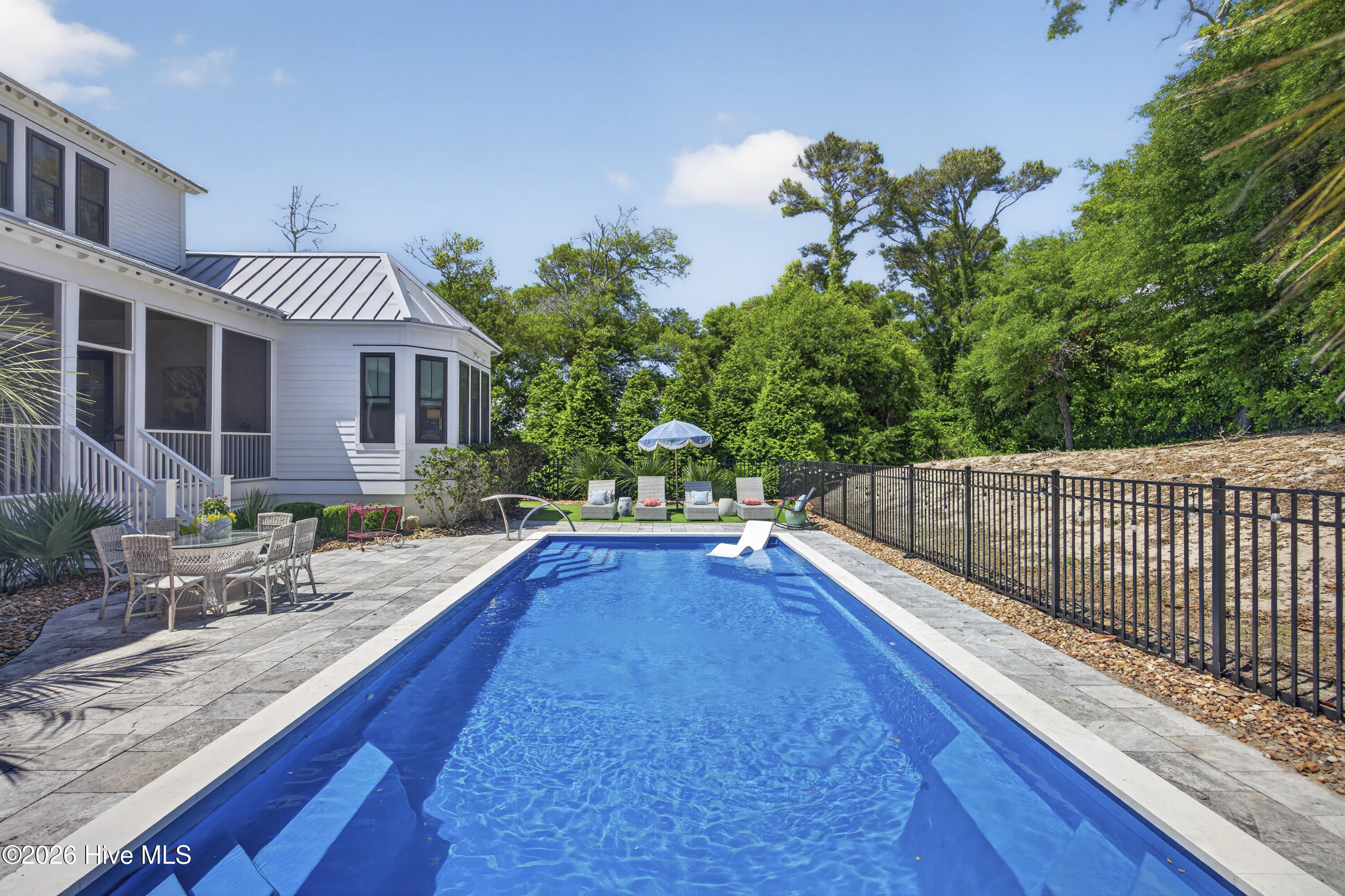 410 Sunrise Court,Emerald Isle