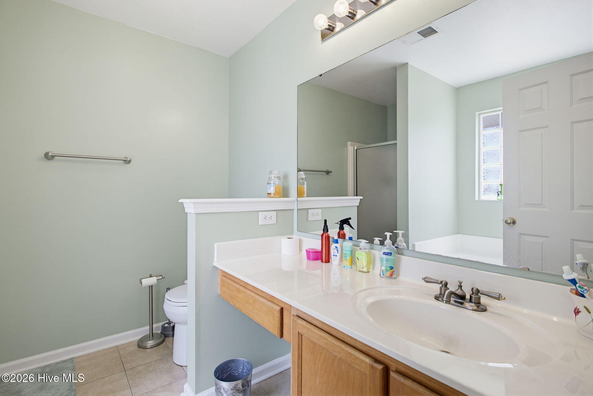 100569453 | Photo 17