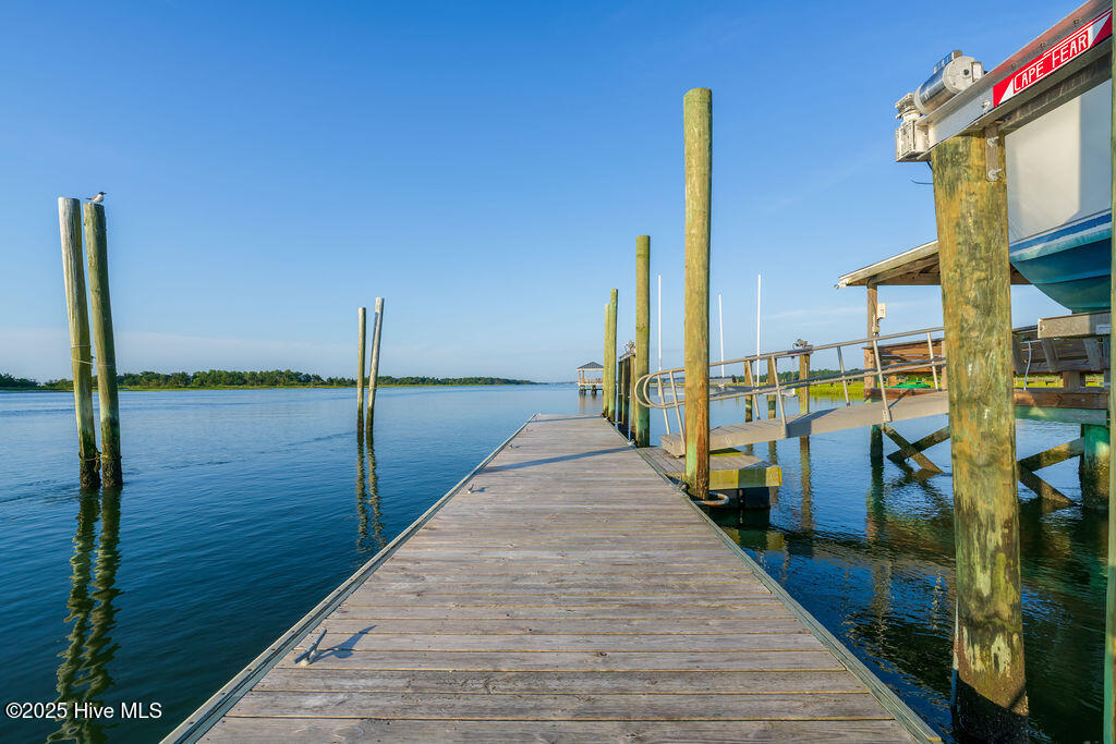 100521918 | Photo 51