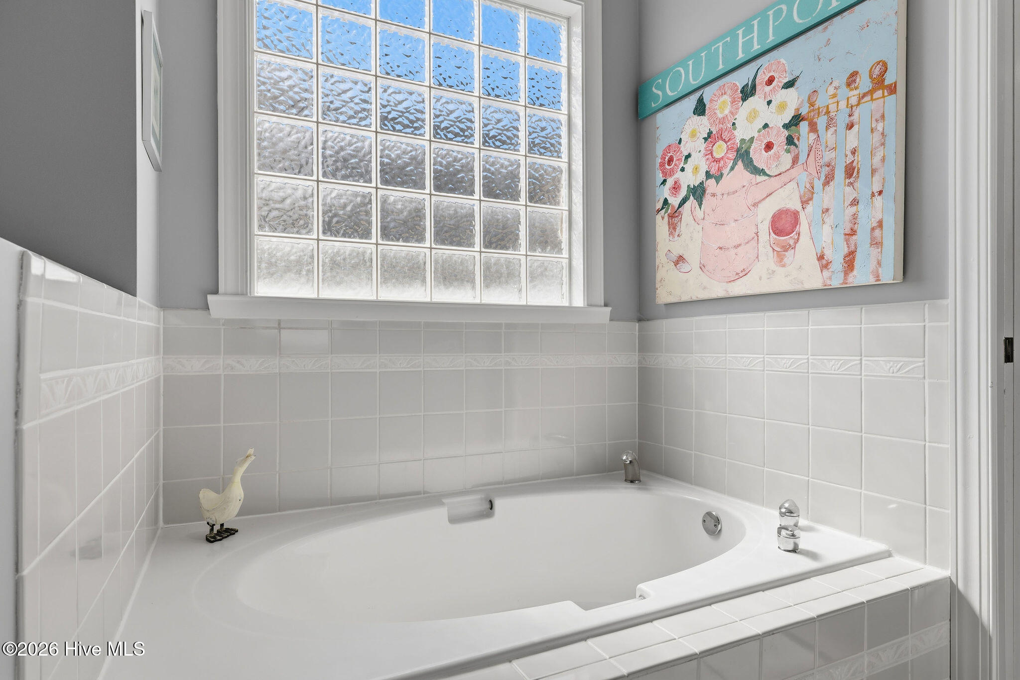 100558304 | Photo 33