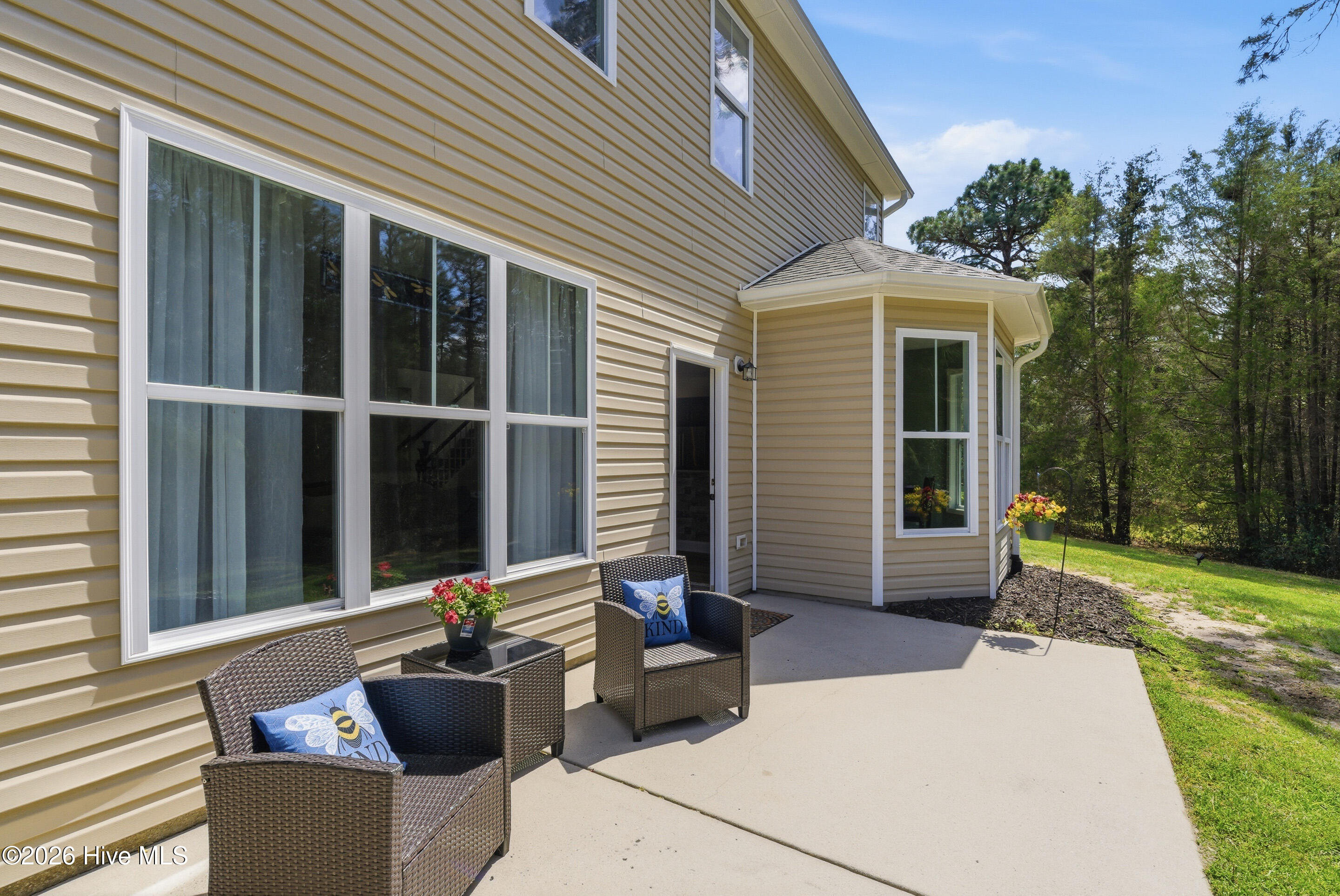 100563576 | Photo 43