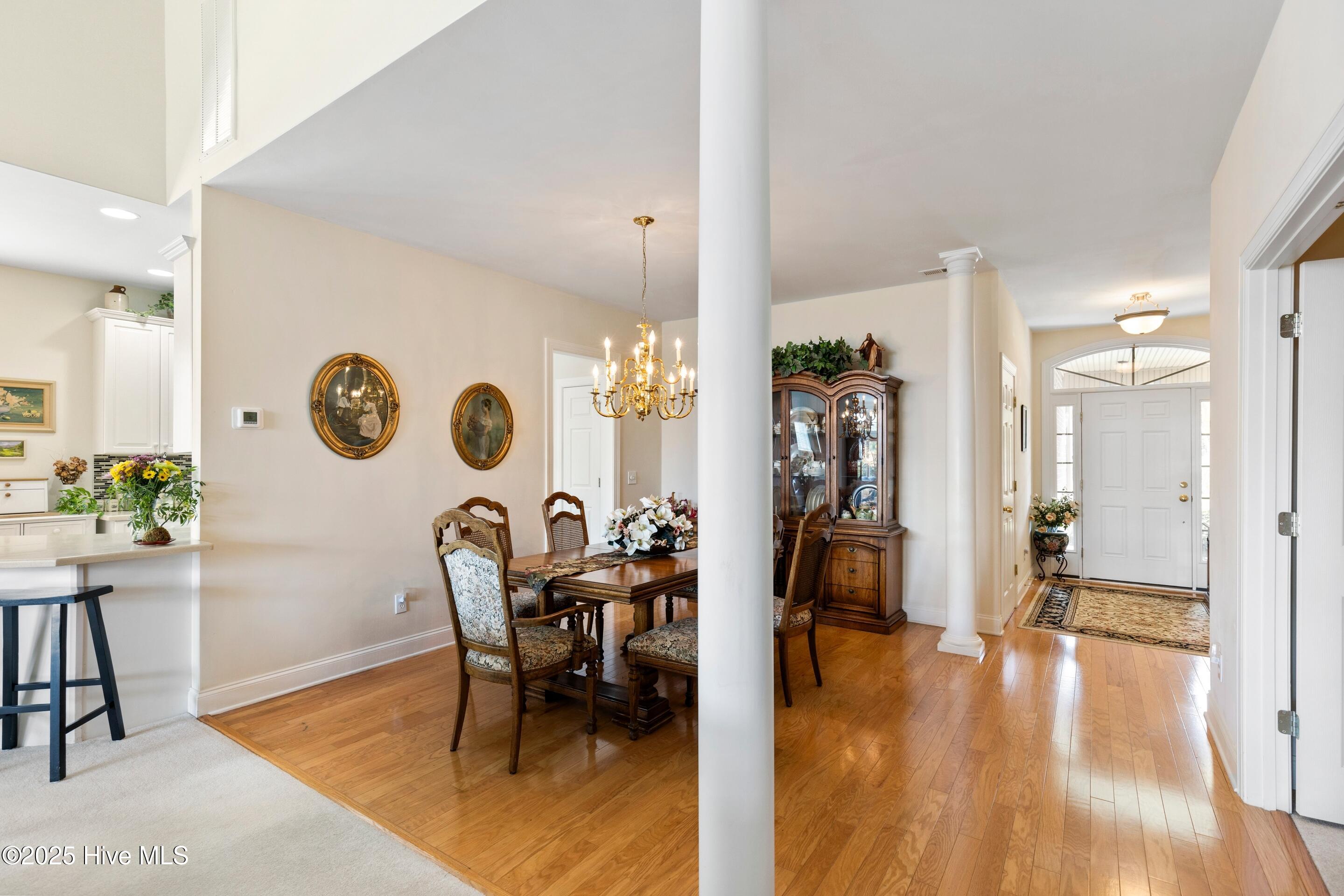 100527165 | Photo 12