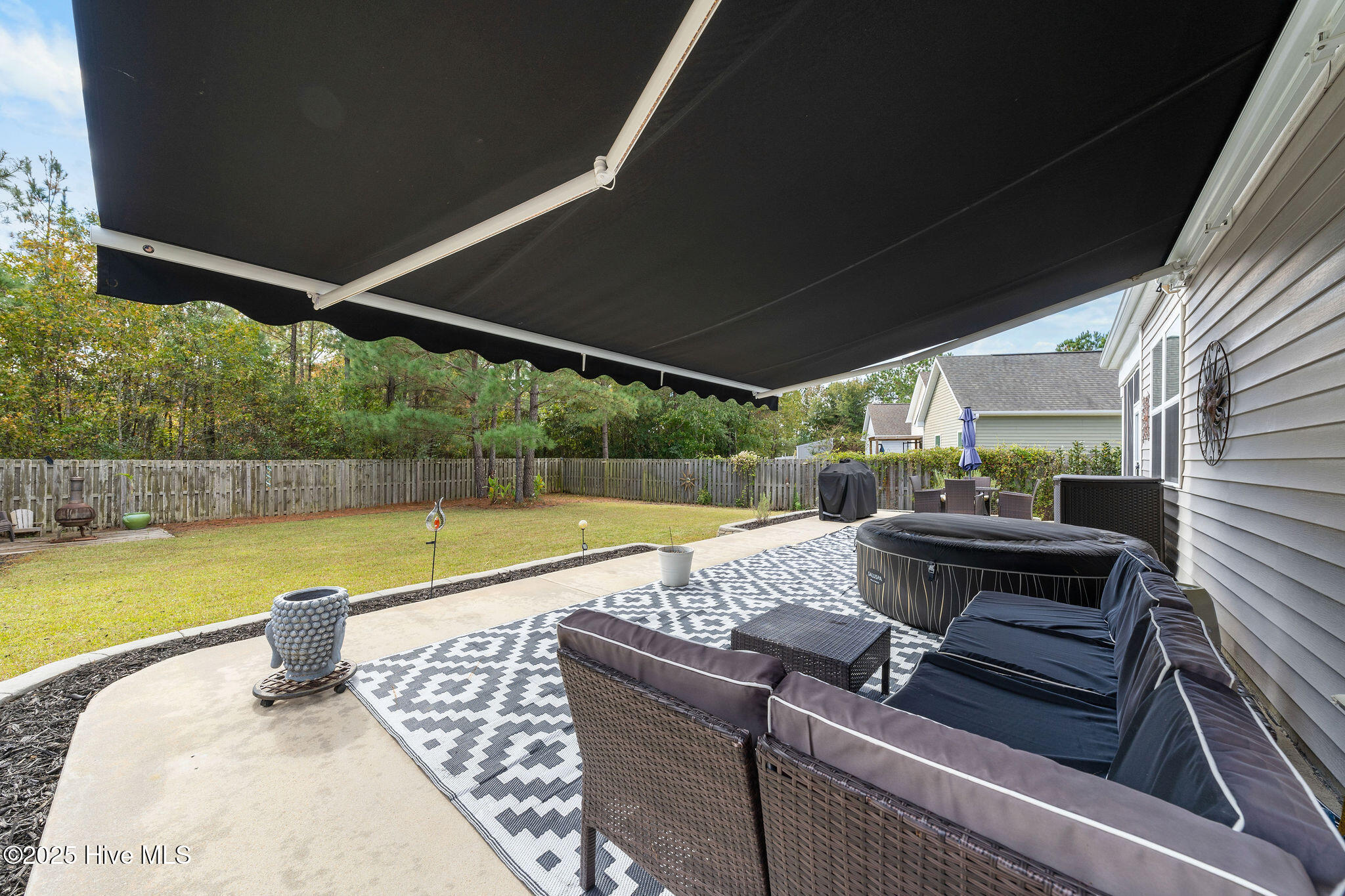 100539651 | Photo 39