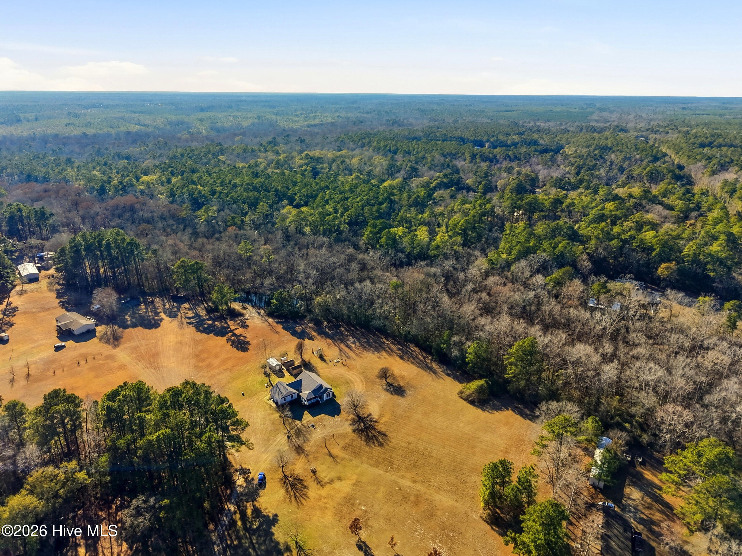 100551882 | Photo 49