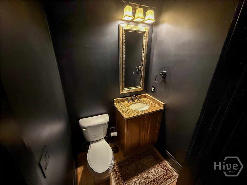 Half Guest Bath off the Kitchen and the Great Room