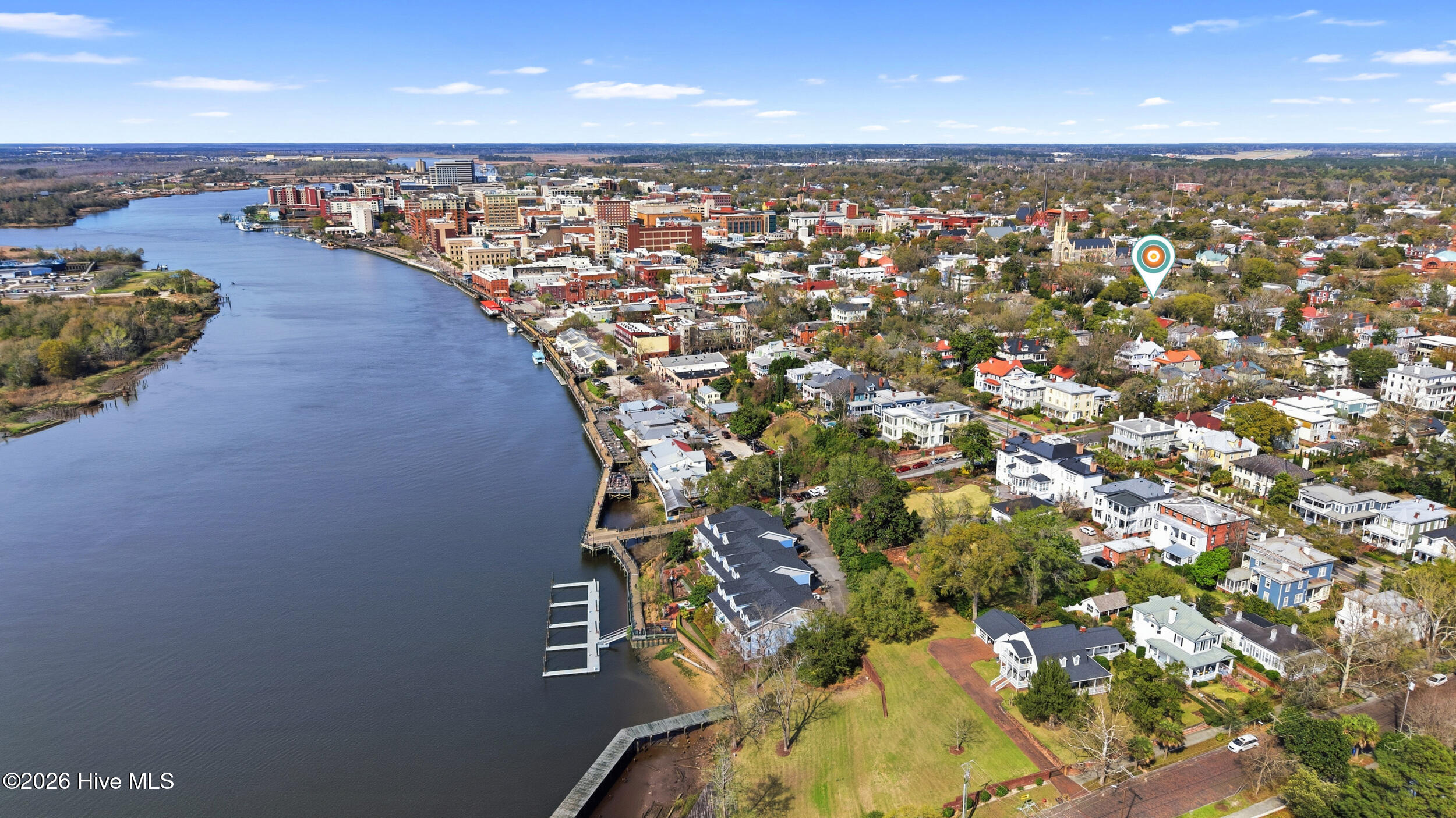 100561300 | Photo 72