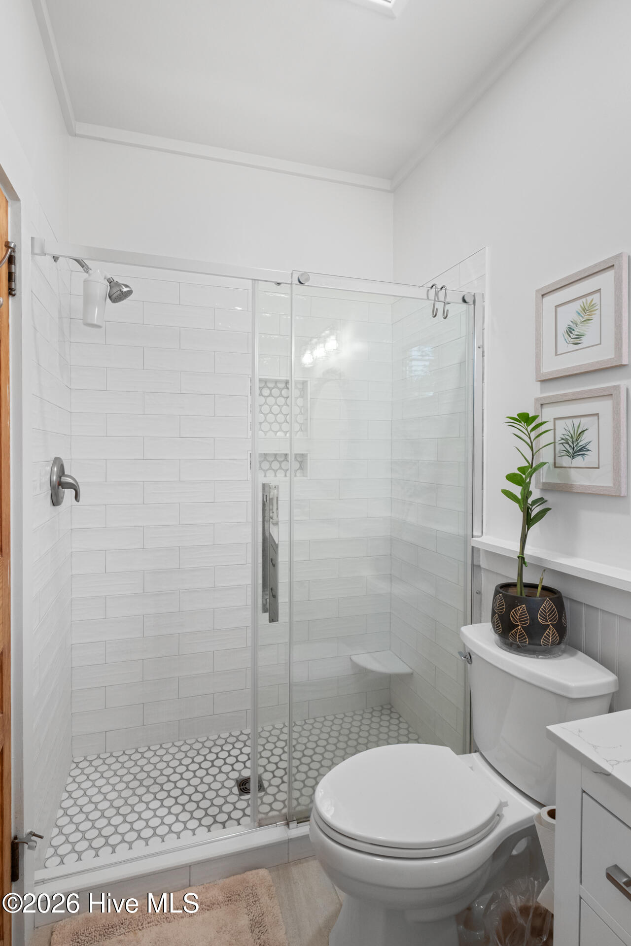 100560267 | Photo 21