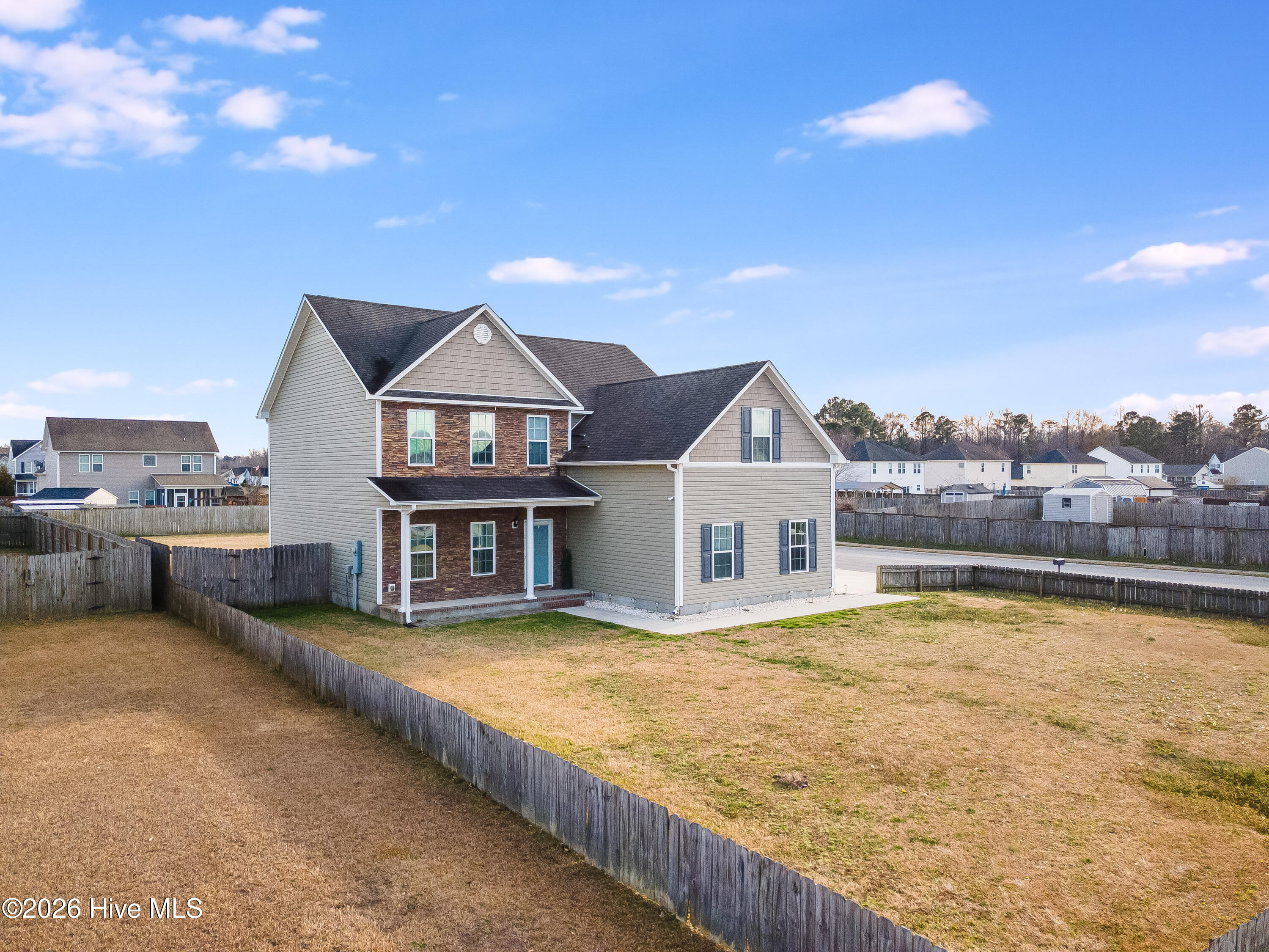 100545678 | Photo 67