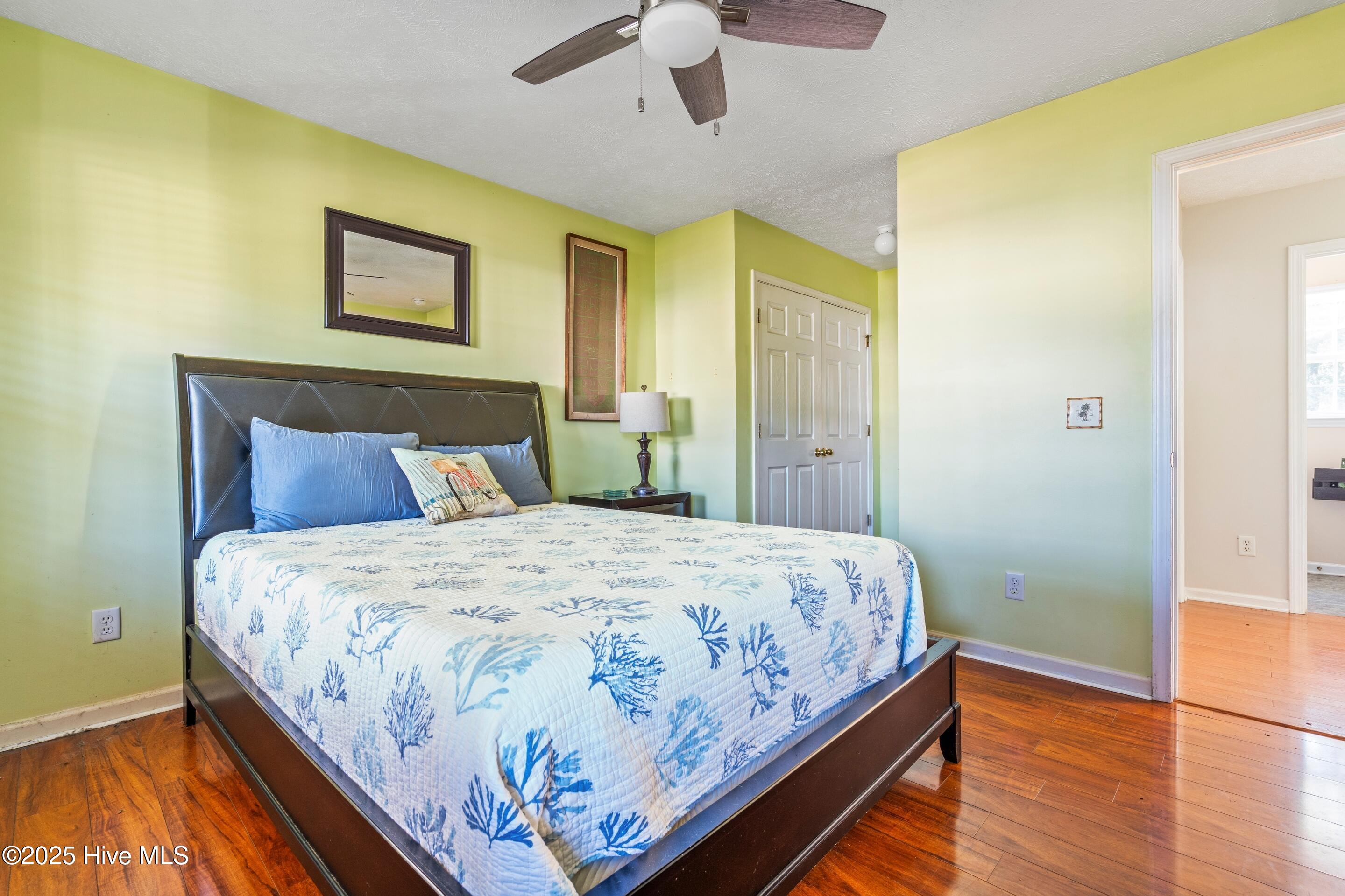 100536584 | Photo 19